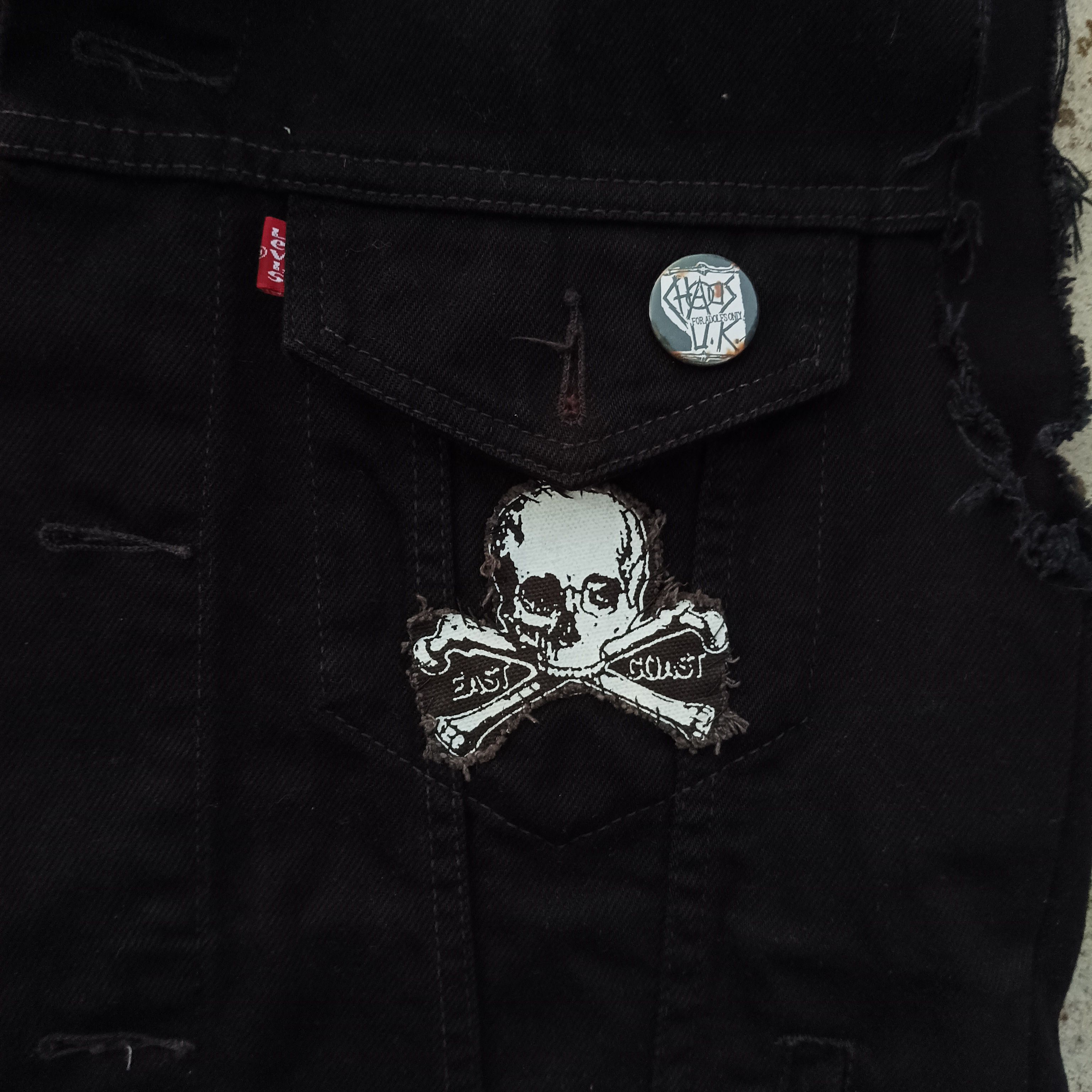 Band Tees × Levi's × Vintage levis punk patches battle vest angry youth Size US L / EU 52-54 / 3 - 3 Thumbnail