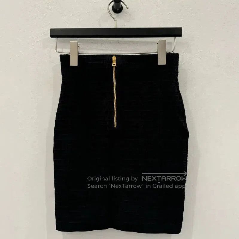 Balmain Balmain Women's Black Cotton Skirt . Size 23" - 1 Thumbnail
