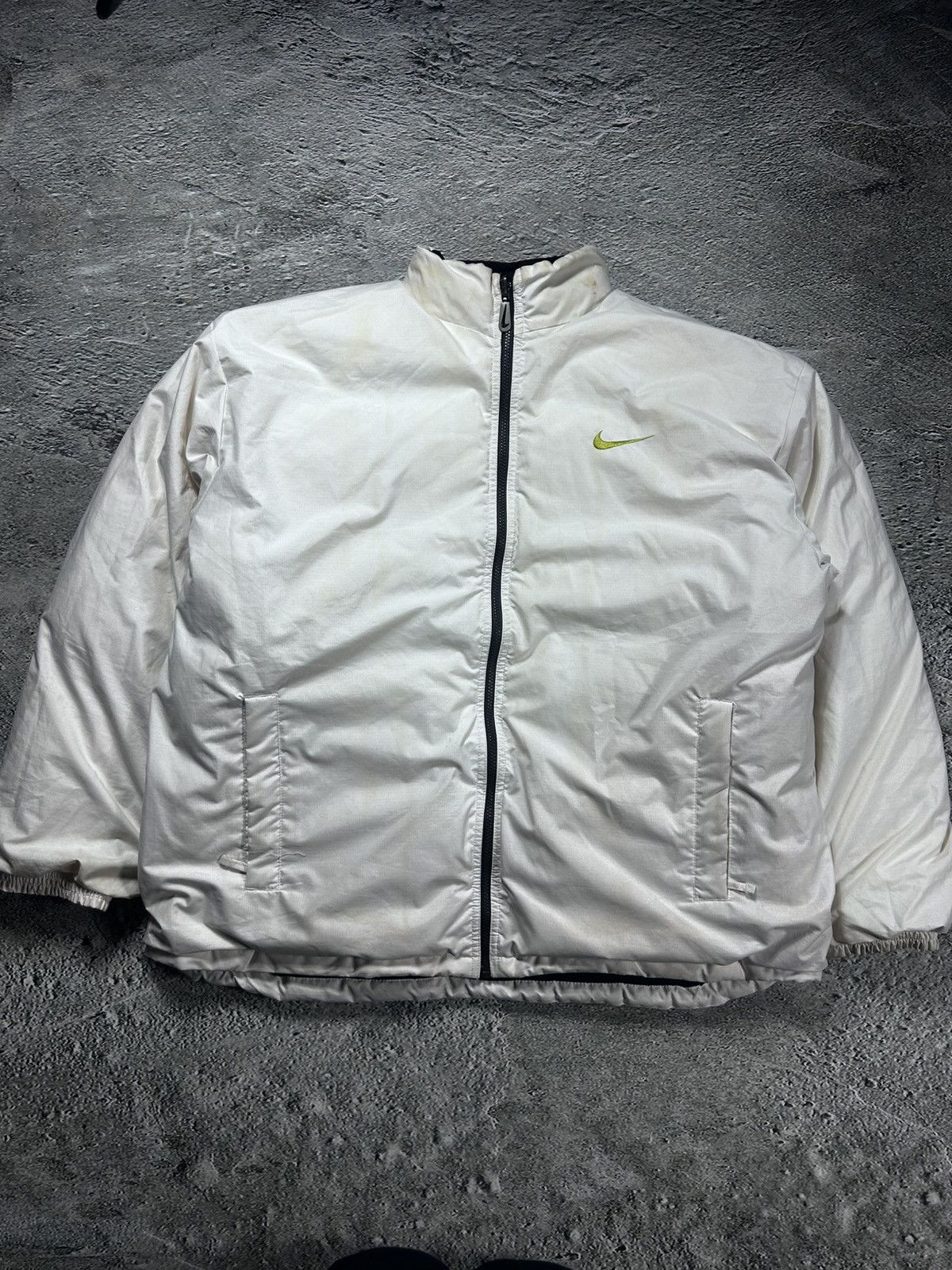 Nike × Vintage Nike black puffer jacket big logo vintage 90s reversible Size US XXL / EU 58 / 5 - 9 Thumbnail