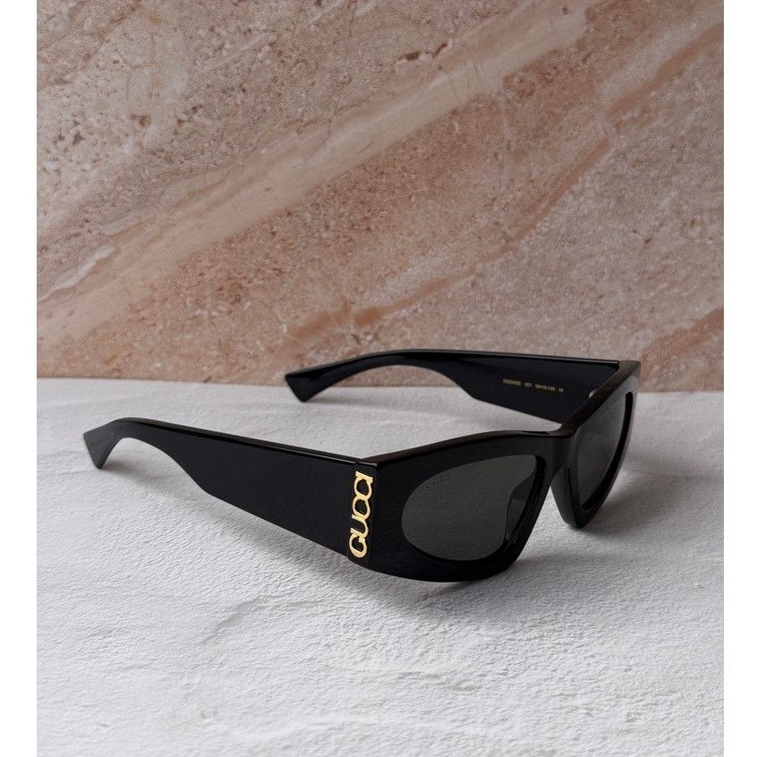 Gucci NEW Gucci GG2040S Black Cat Eye Logo Sunglasses $515 Size ONE SIZE - 1 Thumbnail