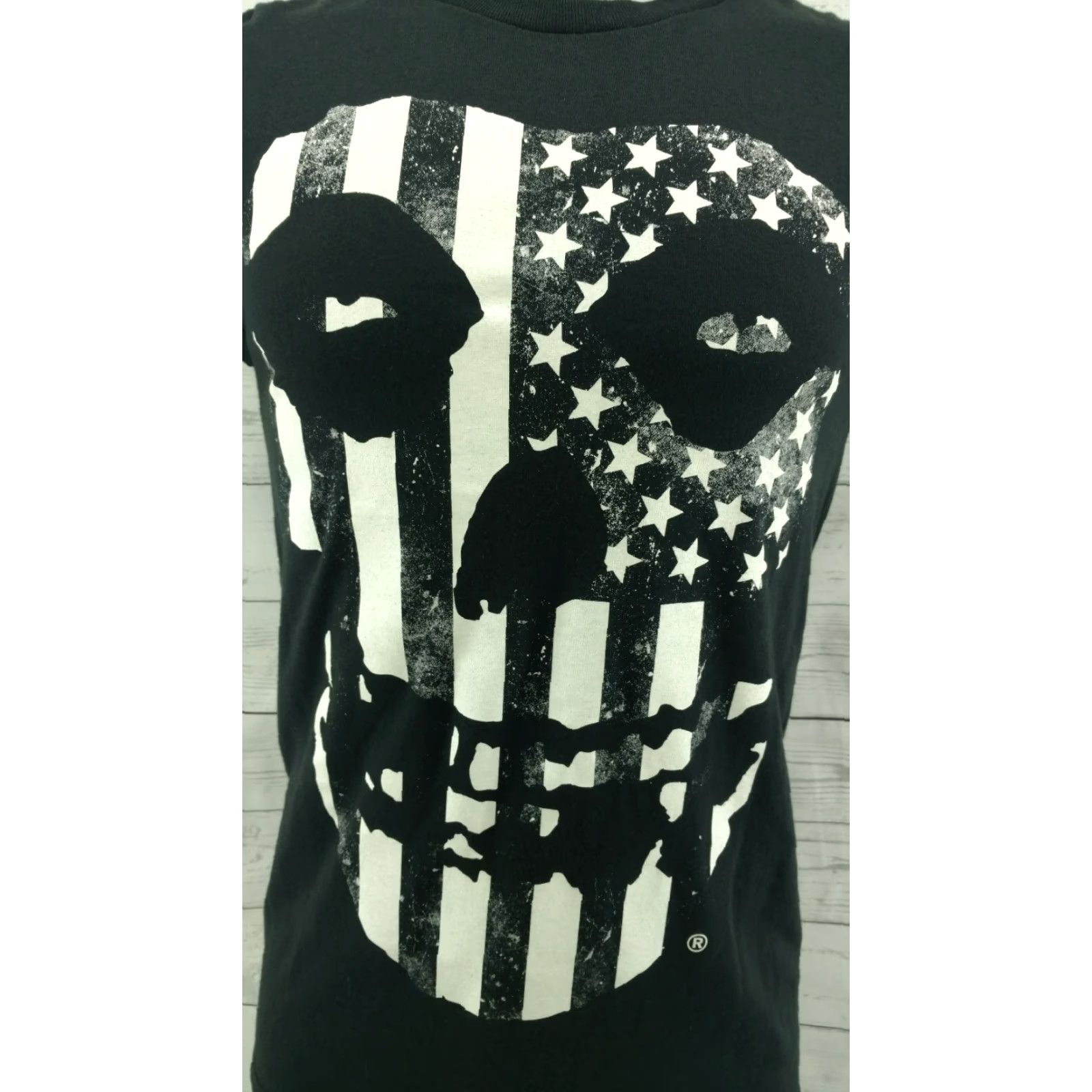 Vintage Misfits T Shirt S Small Black 2014 Big Graphic Classic Band Tee Rock Punk Mens Short Sleeve Graphic Tee Black Band 2010s Size US S / EU 44-46 / 1 - 2 Thumbnail