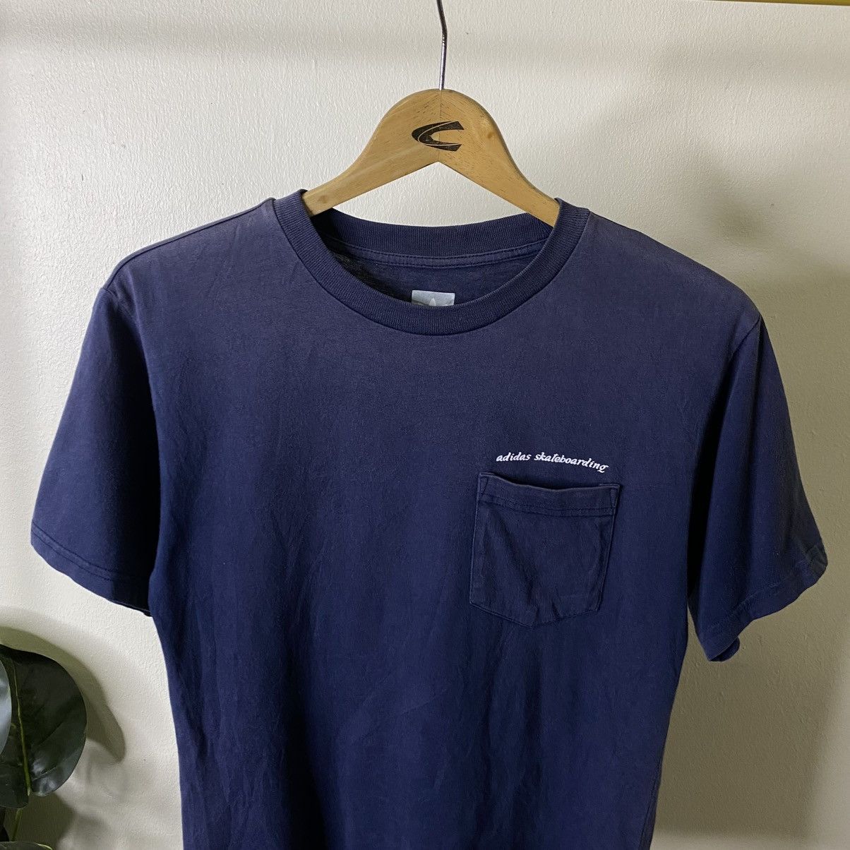 Adidas Adidas Skateboarding T Shirt Size US S / EU 44-46 / 1 - 12 Thumbnail