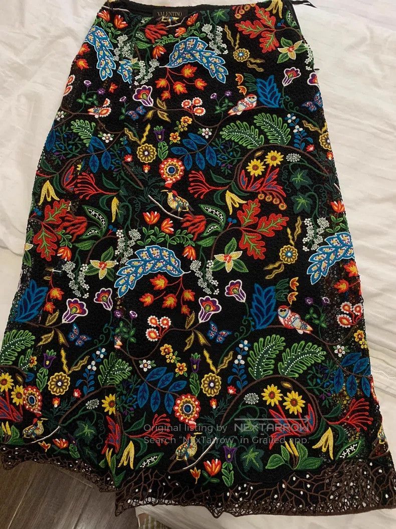 Valentino Valentino Tribal dance embroidered skirt Size 30" / US 8 / IT 44 - 5 Thumbnail