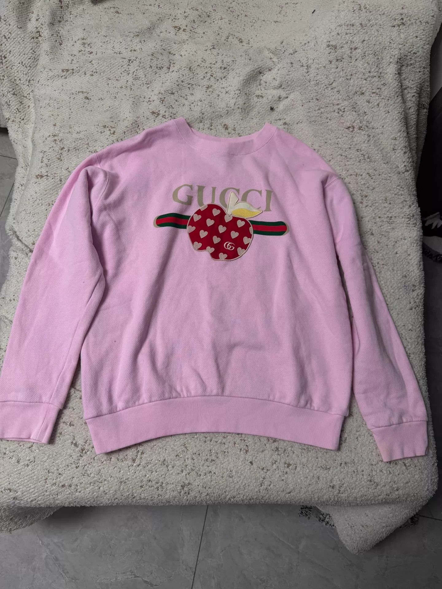 Gucci Gucci Apple Logo Hoodie Authentic XS Size XS / US 0-2 / IT 36-38 - 1 Thumbnail