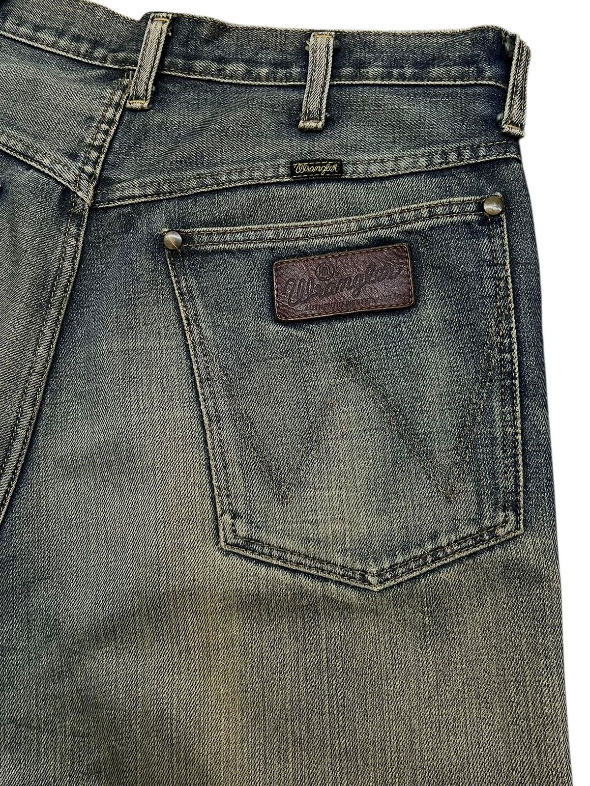 Wrangler Vintage Wrangler Japan (NIP) Denim- Faded Mud Wash Jeans W34 Size US 34 / EU 50 - 8 Thumbnail