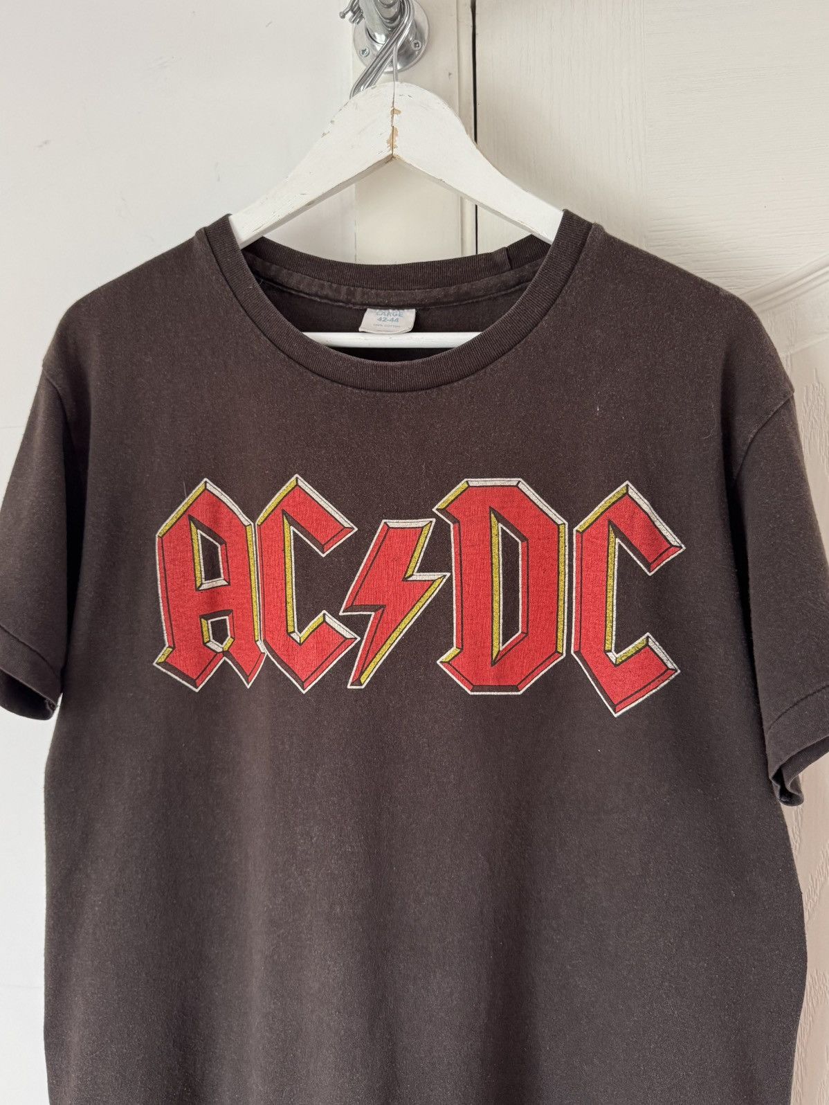 Band Tees Vintage 1980 ACDC Back In Back EU Tour Tee Single Stitch Size US L / EU 52-54 / 3 - 3 Thumbnail