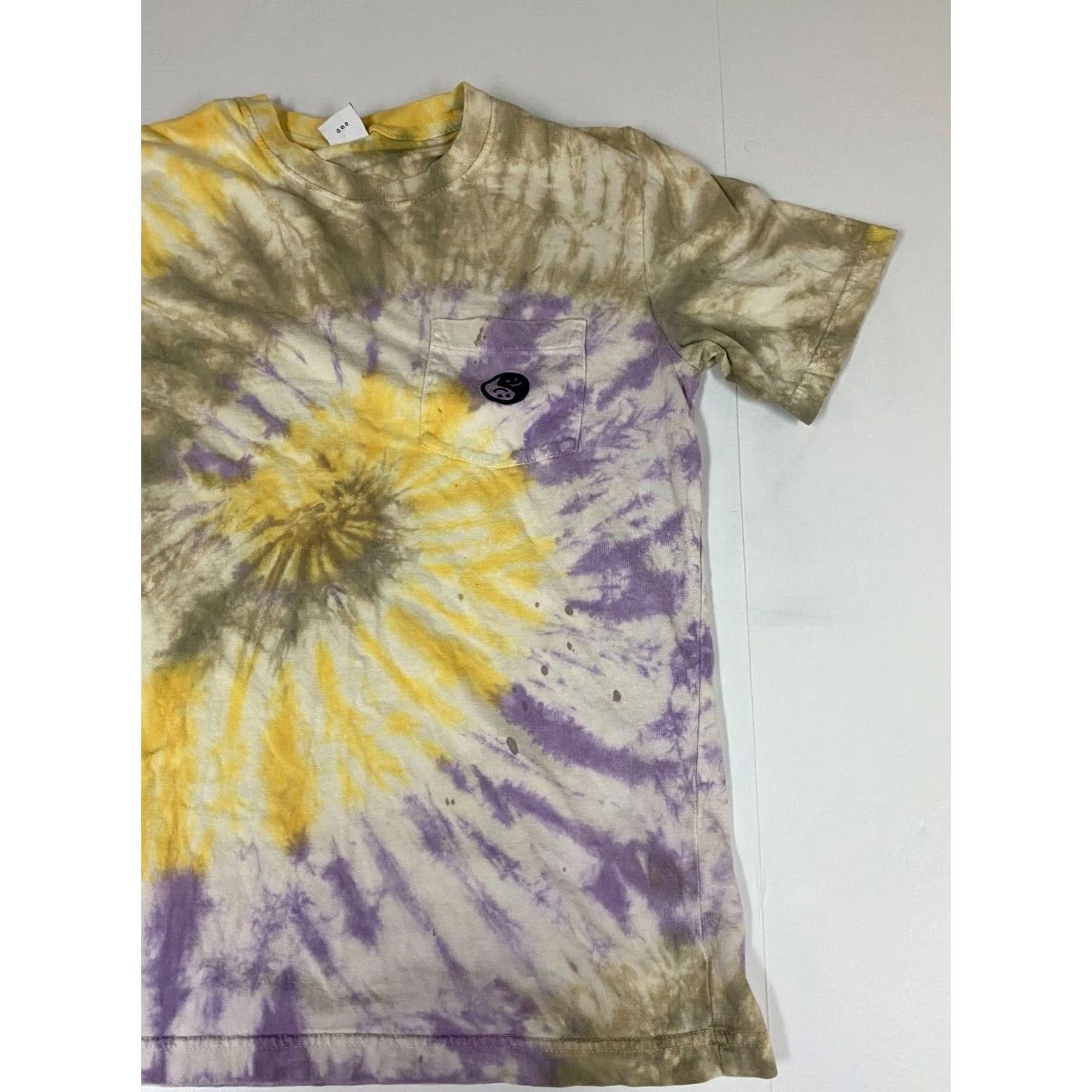 Urban Outfitters Urban Outfitters Mens T-Shirt M Tie Dye Chest Pocket Cotton Crew Neck Short Sleeve Multicolor 90s University Logo Pockets Breathable Regular Size US M / EU 48-50 / 2 - 2 Thumbnail