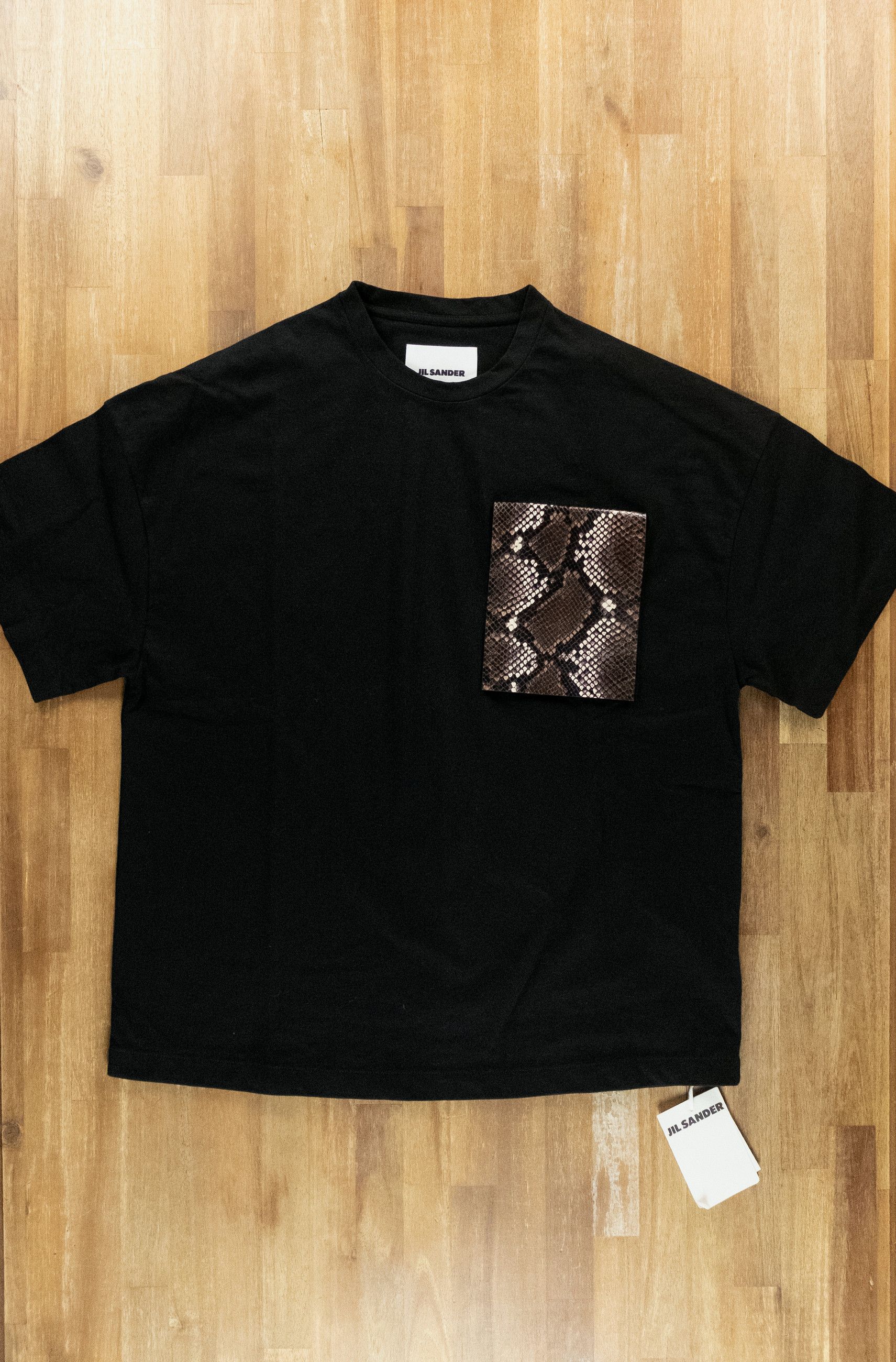 Jil Sander JIL SANDER black oversize python print chest patch t-shirt Size US M / EU 48-50 / 2 - 5 Thumbnail