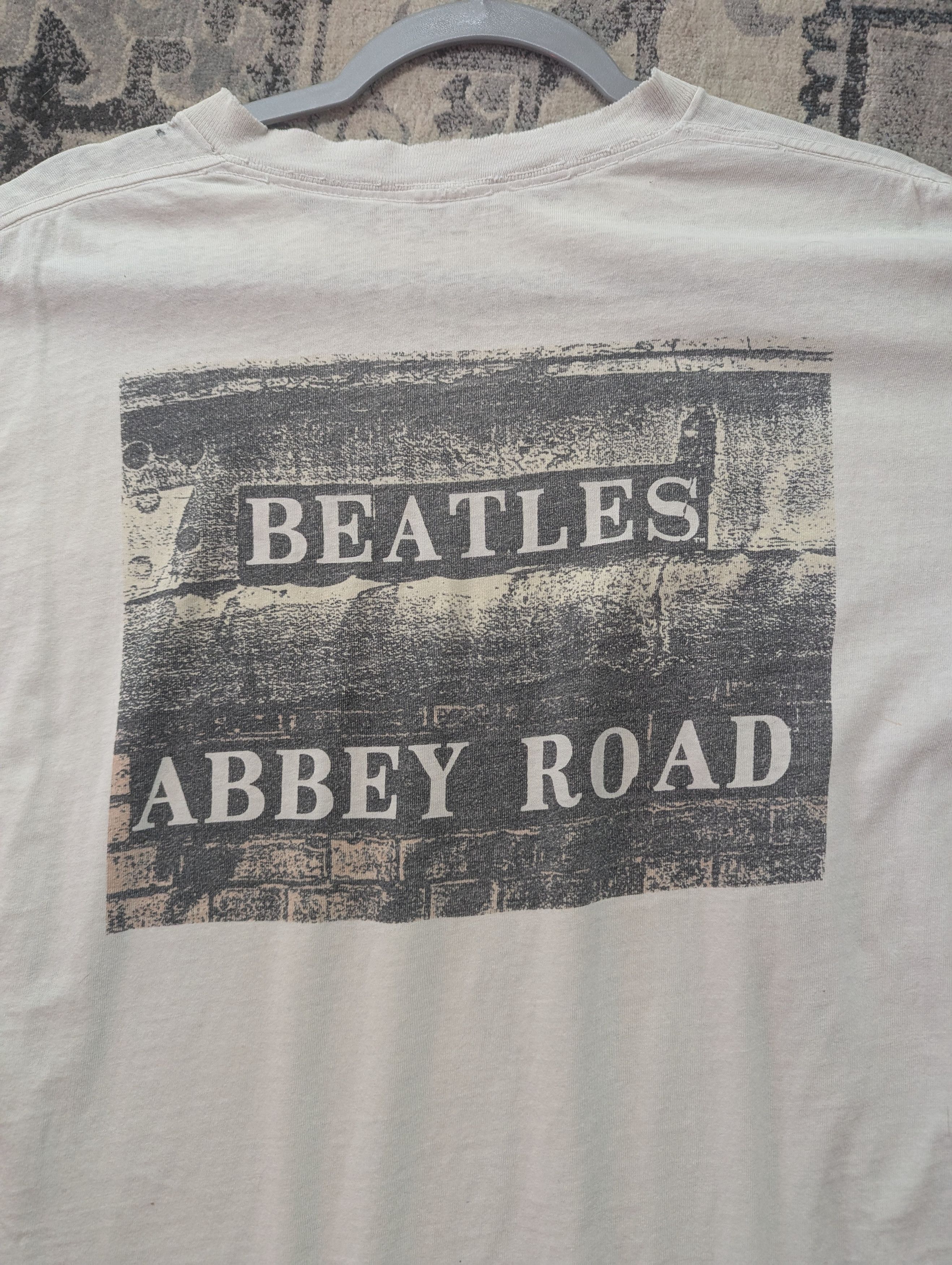 Vintage Vintage Beatles Abbey Road T Shirt Size US M / EU 48-50 / 2 - 4 Thumbnail