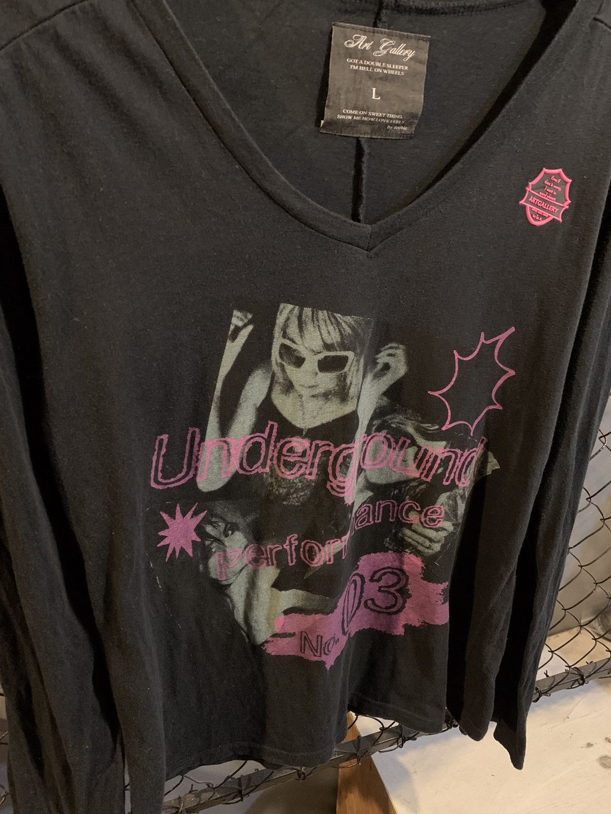 20471120 × Beauty Beast × Hysteric Glamour Art Gallery V Neck Underground Perfomance Longsleeve Size L / US 10 / IT 46 - 6 Thumbnail
