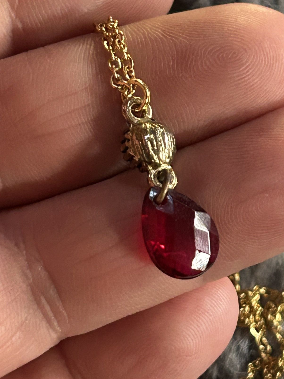 Handmade Handcrafted vintage faceted red glass dangle necklace Size ONE SIZE - 8 Thumbnail
