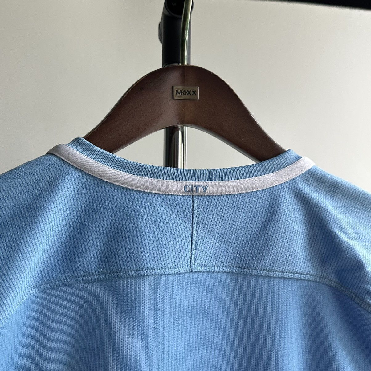 Nike NIKE FC MANCHESTER CITY 2017/18 SOCCER JERSEY FOOTBALL SHIRT Size US S / EU 44-46 / 1 - 10 Thumbnail