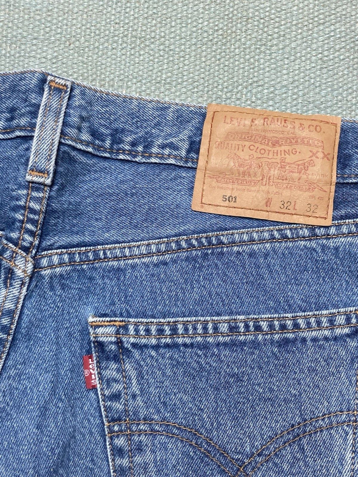 Levi's × Vintage Levi’s 501 xx jeans button fly mediu wash denim Mexico 32x31 Size US 32 / EU 48 - 4 Thumbnail