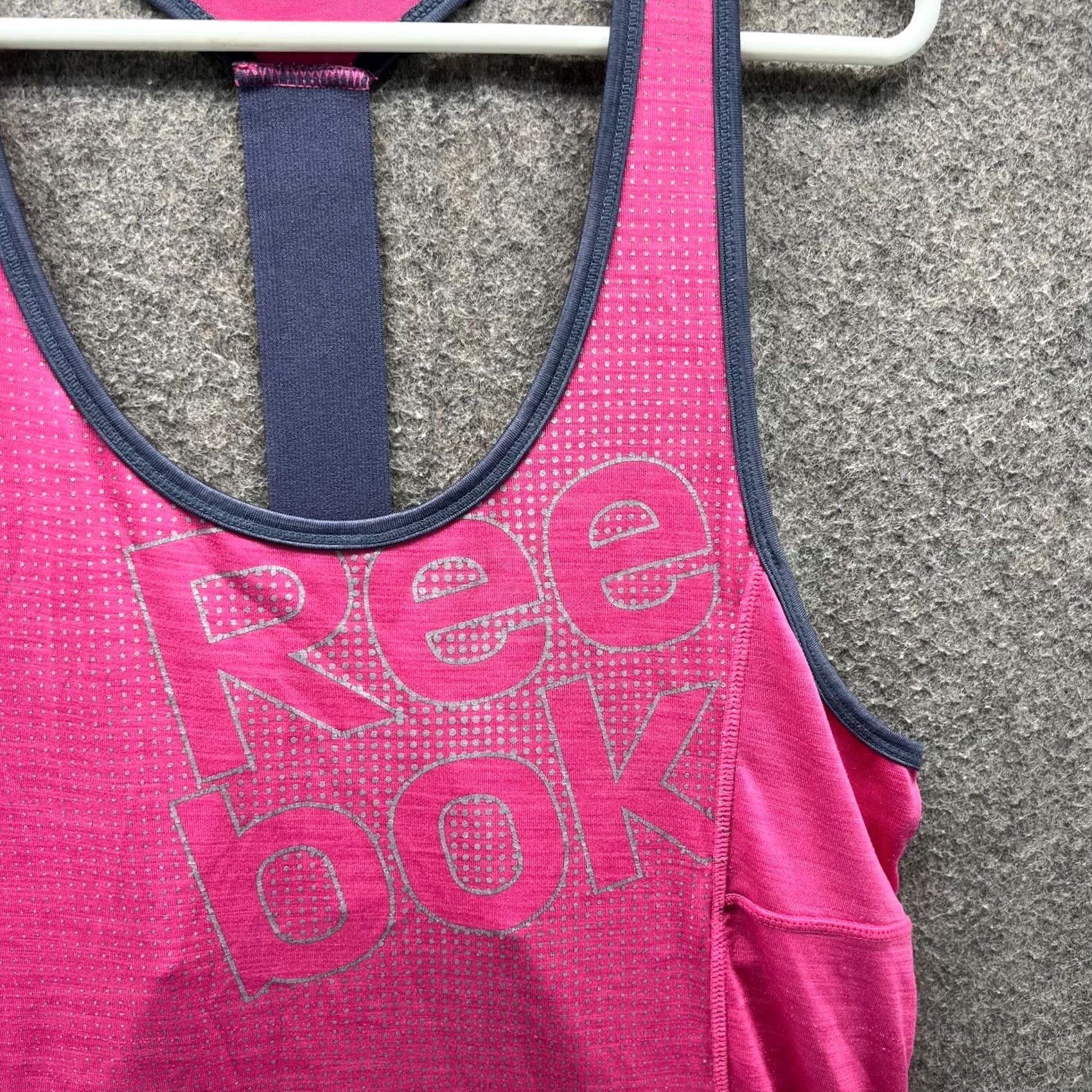 Reebok VINTAGE Reebok Shirt Womens Large Pink Sleeveless Athletic Gym Tank Top CrossFit Spell Tank Top Racerback Round Neck | - Size L / US 10 / IT 46 - 5 Thumbnail