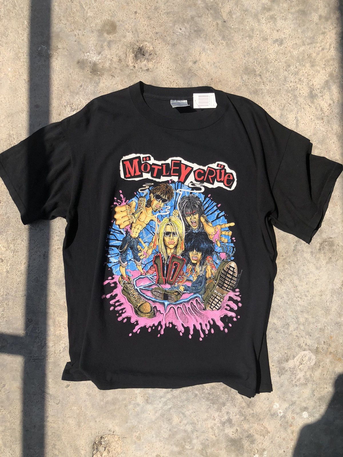 image of Vintage Motley Crue Very Shirt 1991 Brockum in Black, Men's (Size XL)