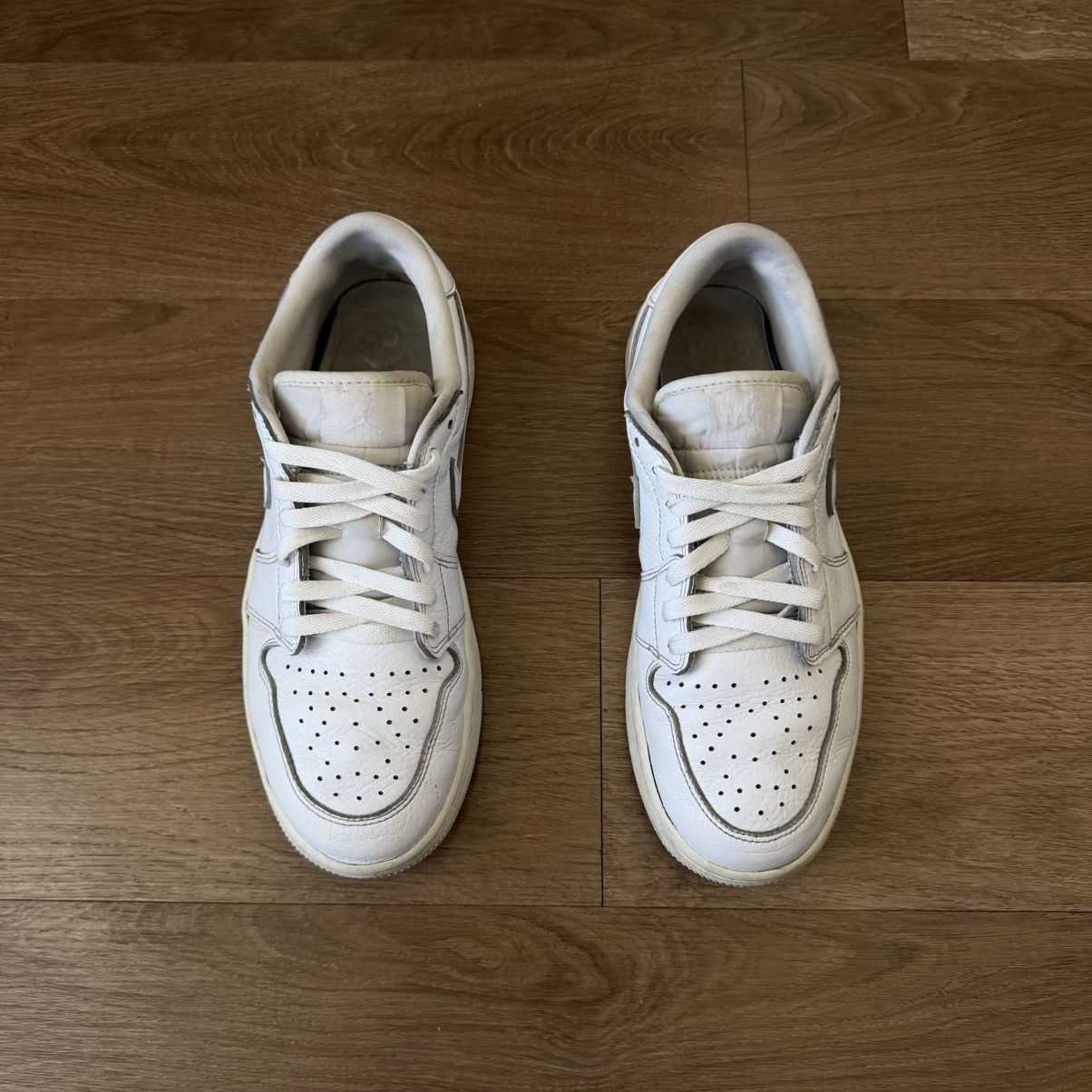 Nike Air Jordan 1 Retro Low Golf Triple White Sneakers Size US 9.5 / EU 42-43 - 4 Thumbnail