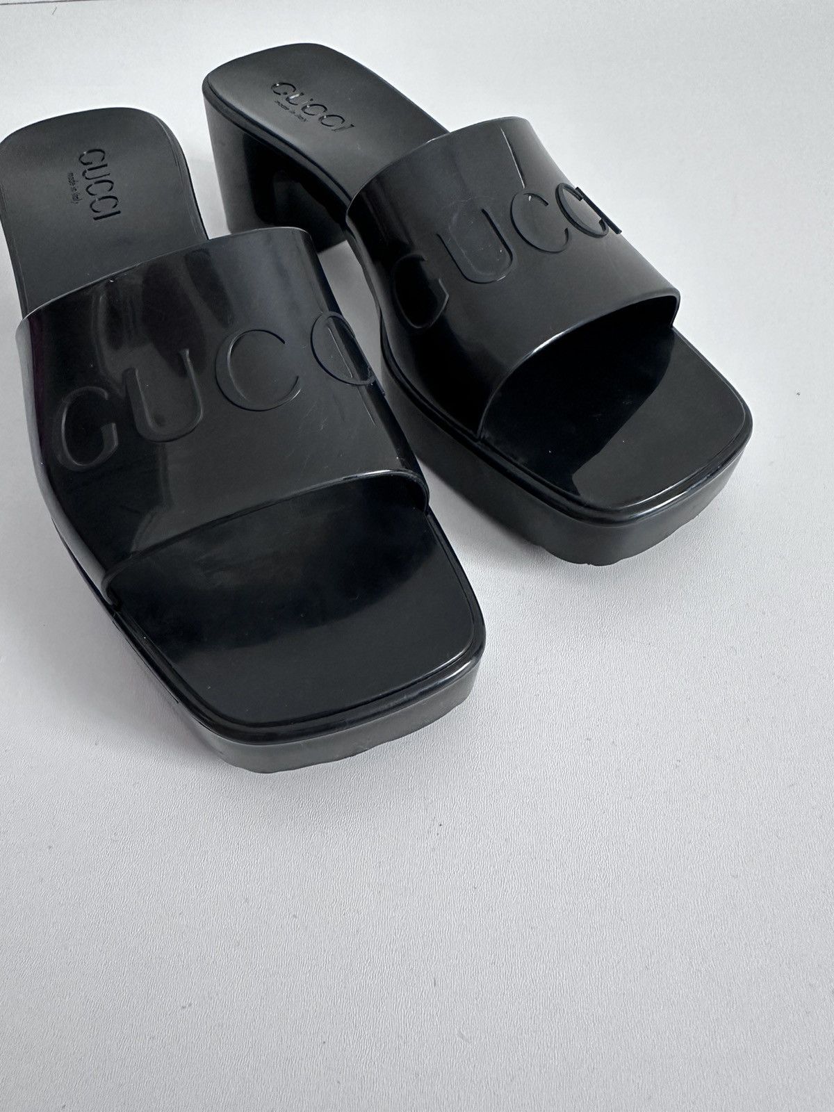 Gucci Gucci Rubber Logo Platform Slide Sandals 624730 - Black 37 Size US 7 / IT 37 - 11 Thumbnail