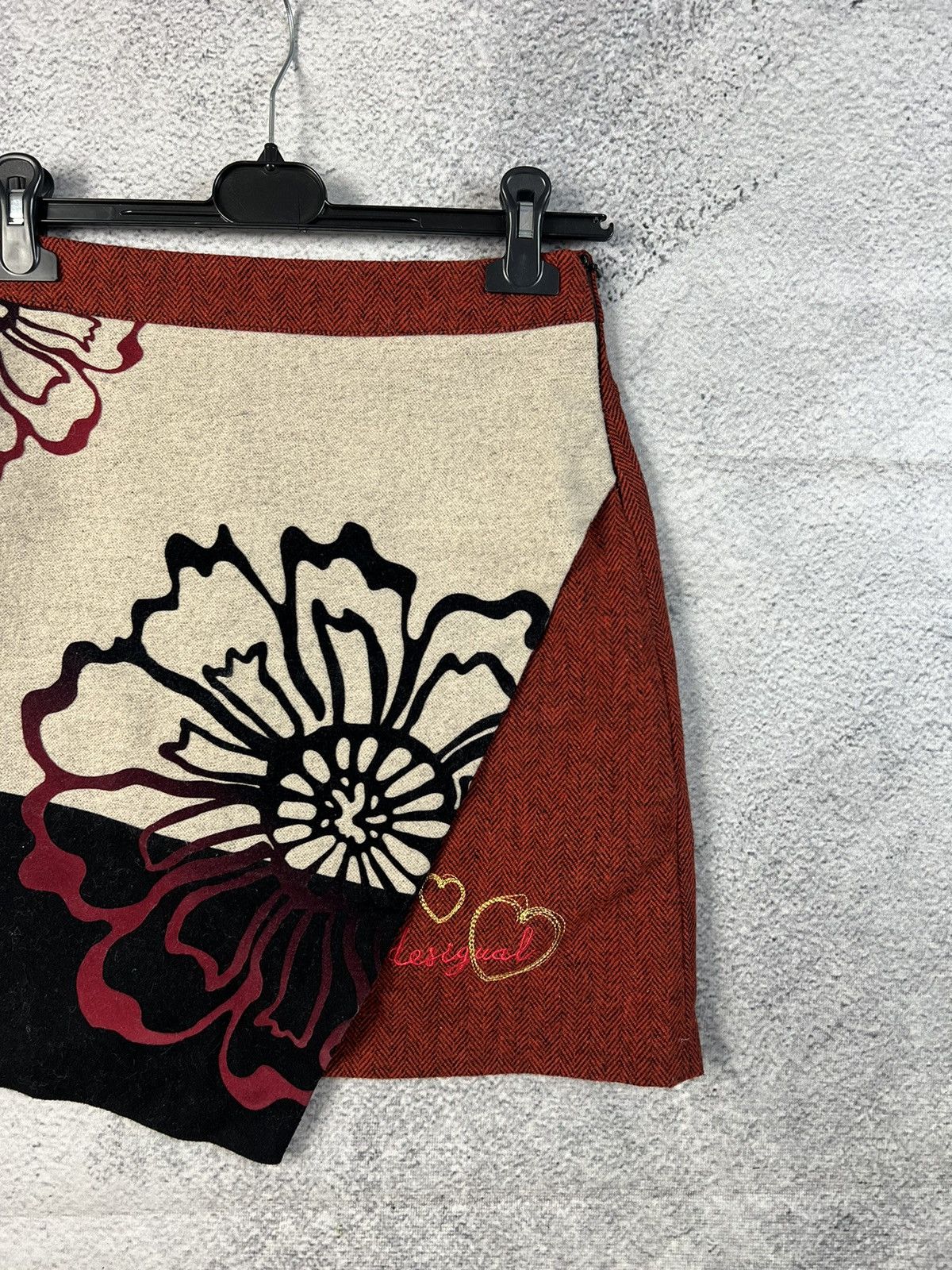 Desigual Desigual avant garde luxury skirt Size 24" / US 00 / IT 34 - 3 Thumbnail