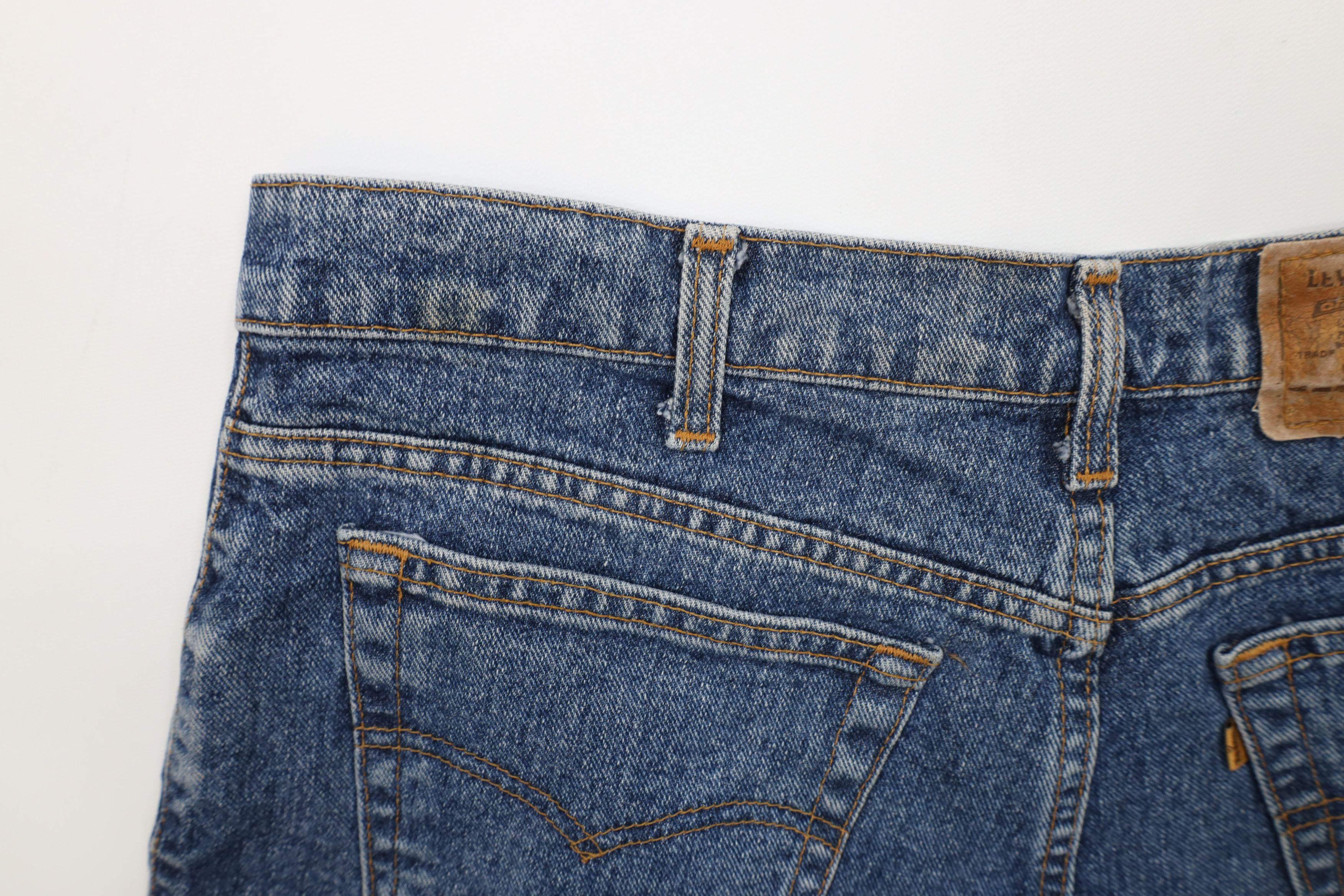Levi's Vintage 90s Levis 513 Fit Denim Jean Shorts Jorts Blue USA Size US 36 / EU 52 - 14 Thumbnail