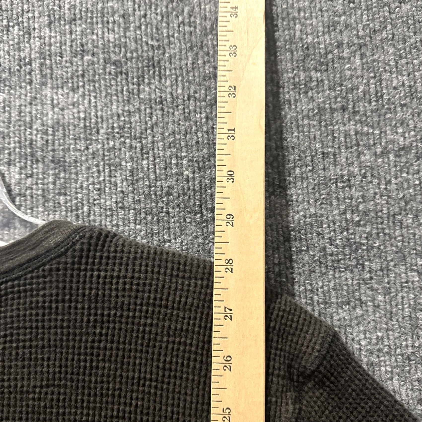 Lucky Brand VINTAGE Lucky Brand Thermal T-Shirt Long Sleeve Pullover 2XL Gray Mens Graphic T-Shirt 2000s Men’s Size US XXL / EU 58 / 5 - 4 Thumbnail