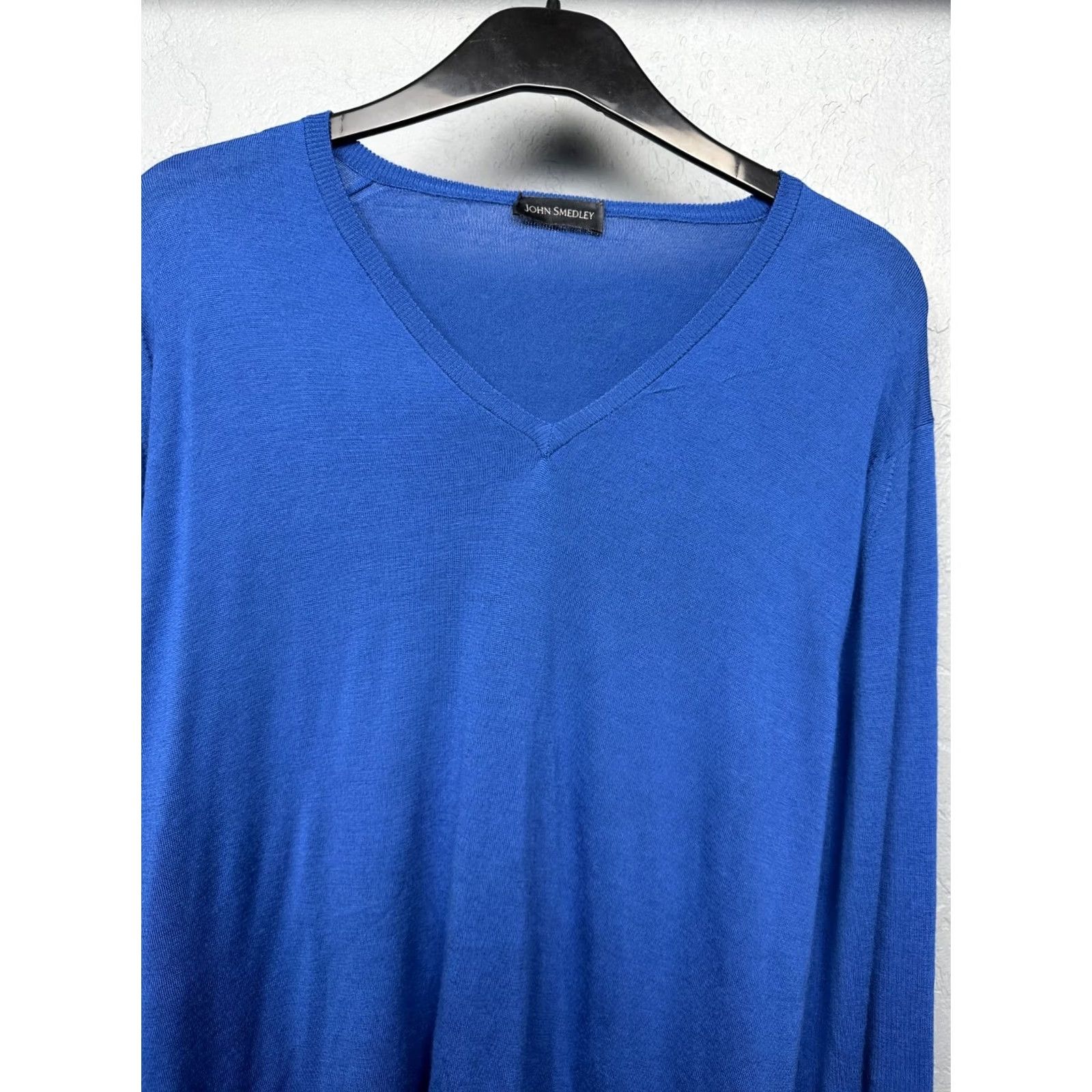 John Smedley John Smedley Mens Wool Knit V-neck Sweater Size L Blue Sleeves Long Sleeve Pullover Knit Pattern Solid Vintage: No Size US L / EU 52-54 / 3 - 2 Thumbnail