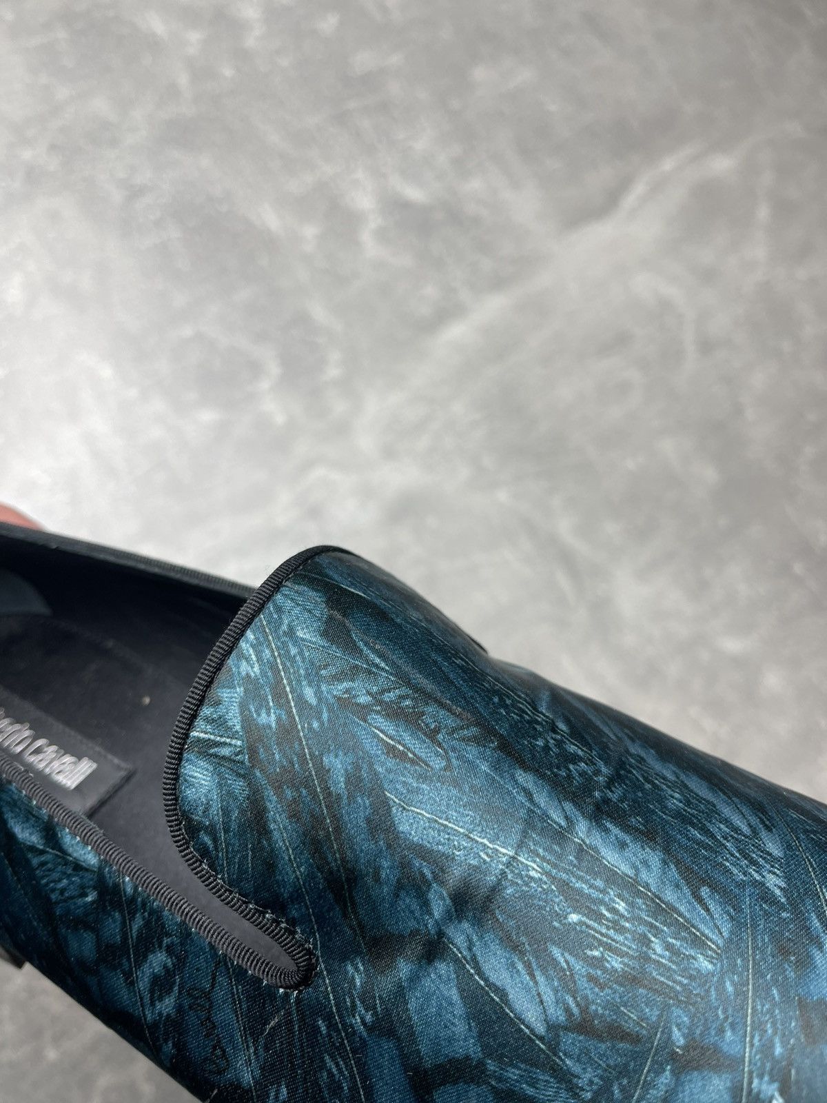 Roberto Cavalli Roberto Cavalli Blue Python Embossed Silk Loafers Size US 9 / EU 42 - 13 Thumbnail