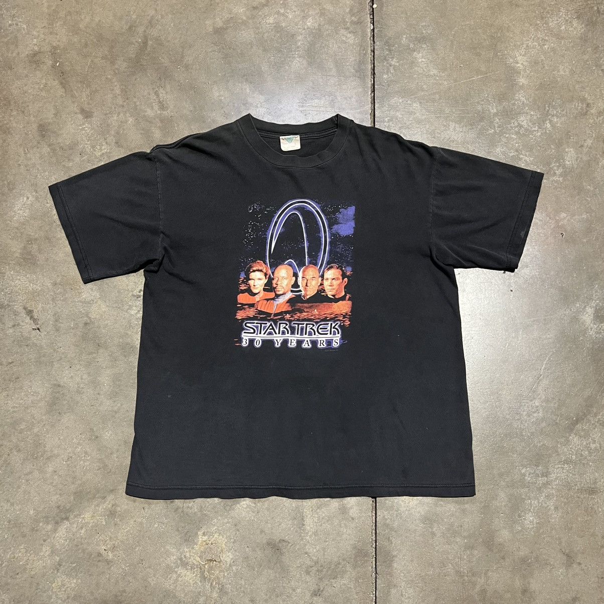 Vintage Vintage 90s Star Trek T shirt 30 Years Tv Movie Promo Faded Size US L / EU 52-54 / 3 - 1 Thumbnail