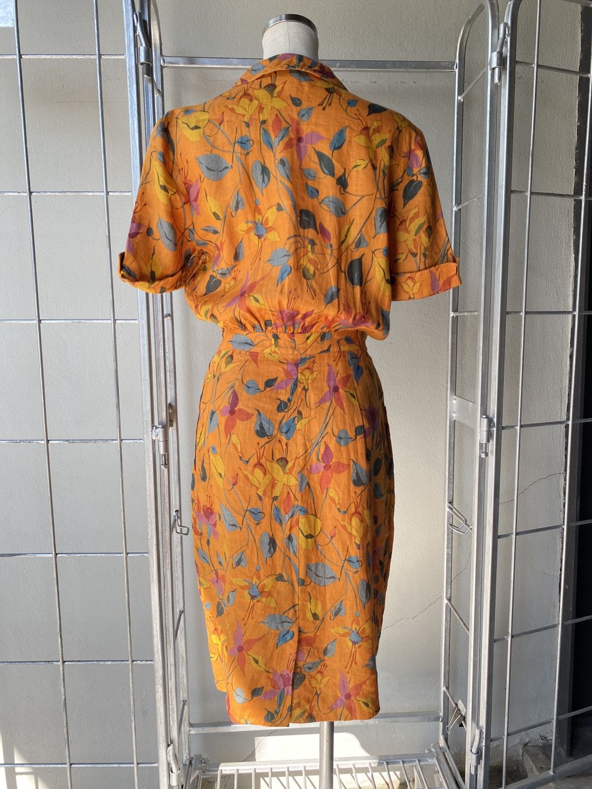 Valentino VALENTINO GARAVANI Orange Floral Button-Down Dress Size S / US 4 / IT 40 - 2 Thumbnail
