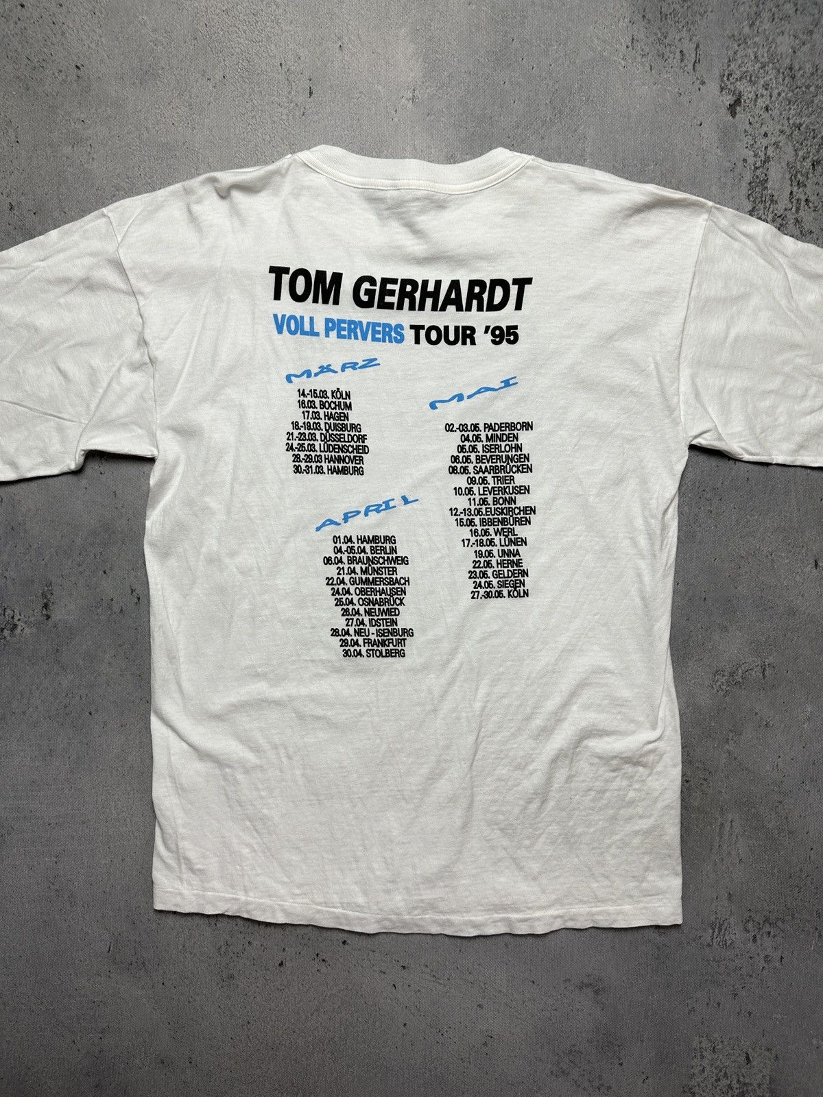 Vintage Tom Gerhardt Voll Pervers Tour ‘95 Humor Crazy Print 1995 Size US L / EU 52-54 / 3 - 2 Thumbnail