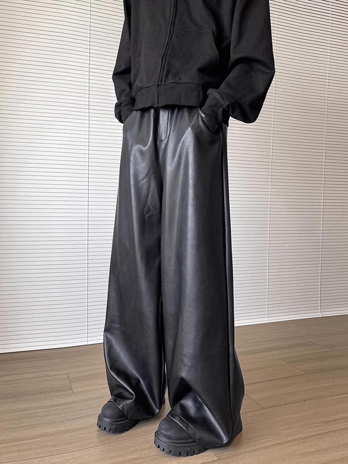 Leather Faux Leather Wide-Leg Pants Size US 32 / EU 48 - 1 Thumbnail