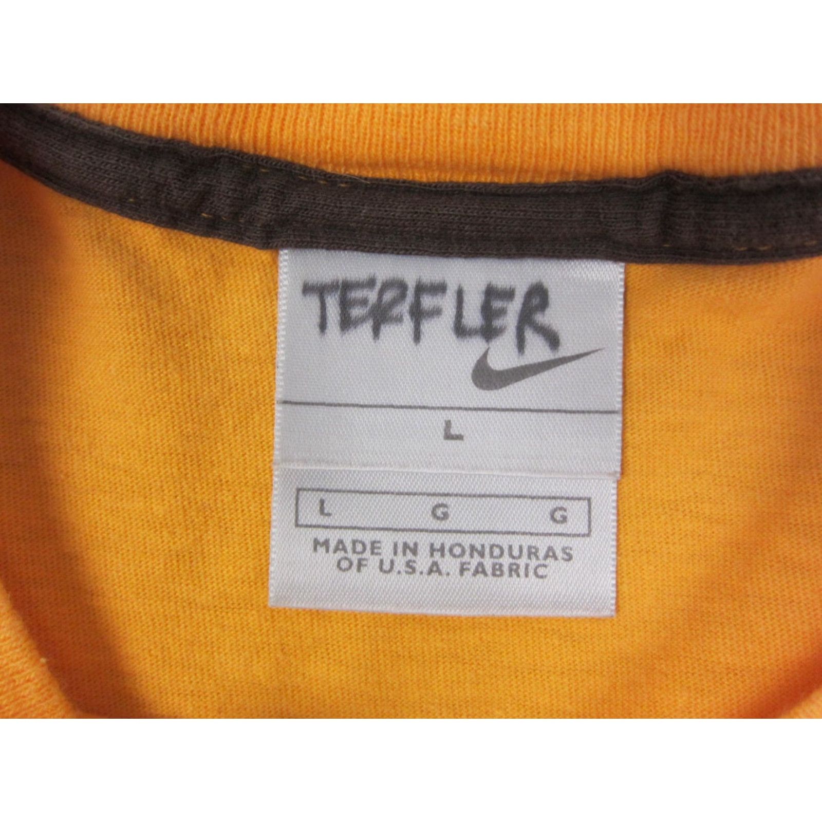 Nike Vintage Nike Shirt Mens L Yellow Swoosh Crewneck Short Sleeve 90s Nike Shirt Mens L Yellow Swoosh Crewneck Short Sleeve Shirt Size US L / EU 52-54 / 3 - 4 Thumbnail