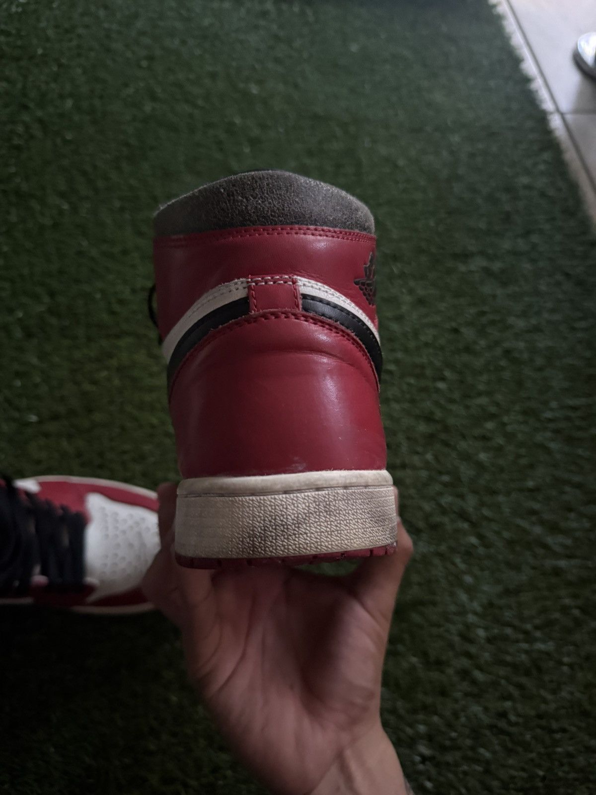 Nike Air Jordan 1 Chicago Lost and Found Size US 9.5 / EU 42-43 - 10 Thumbnail