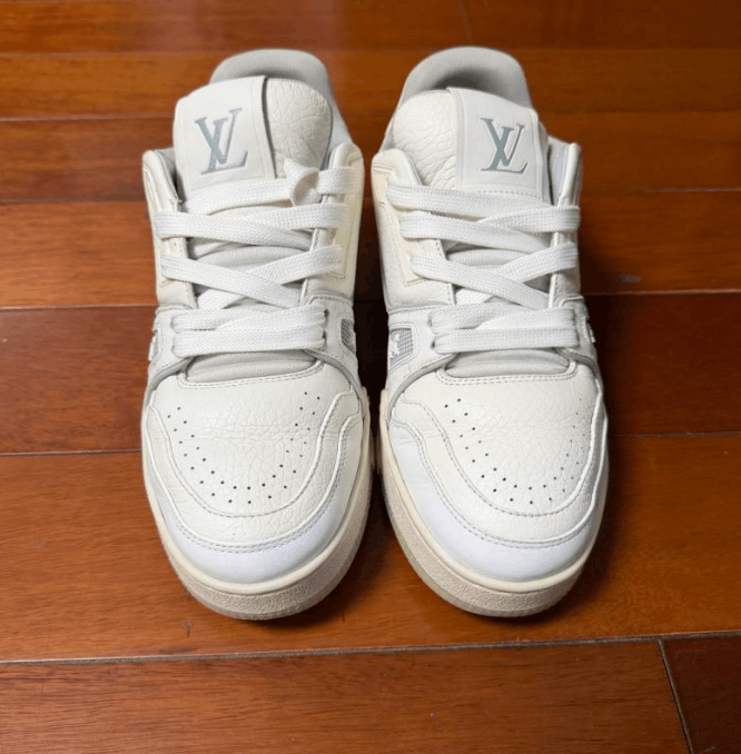 Louis Vuitton Louis Vuitton Low-Top Sneakers Size US 5.5 / IT 35.5 - 2 Thumbnail