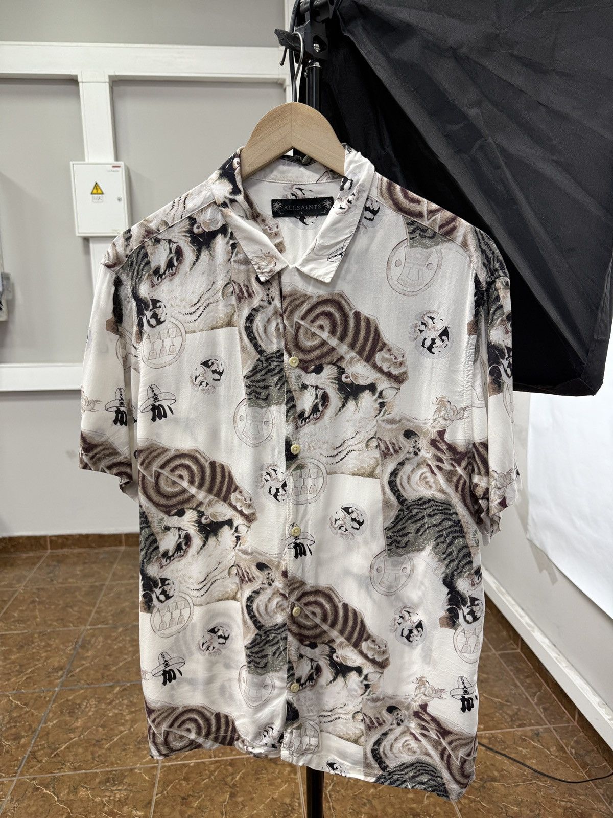 Allsaints 🇯🇵 Rare Allsaints Tiger Japan Style Shirt Retro Hype Y2K Size US L / EU 52-54 / 3 - 1 Thumbnail