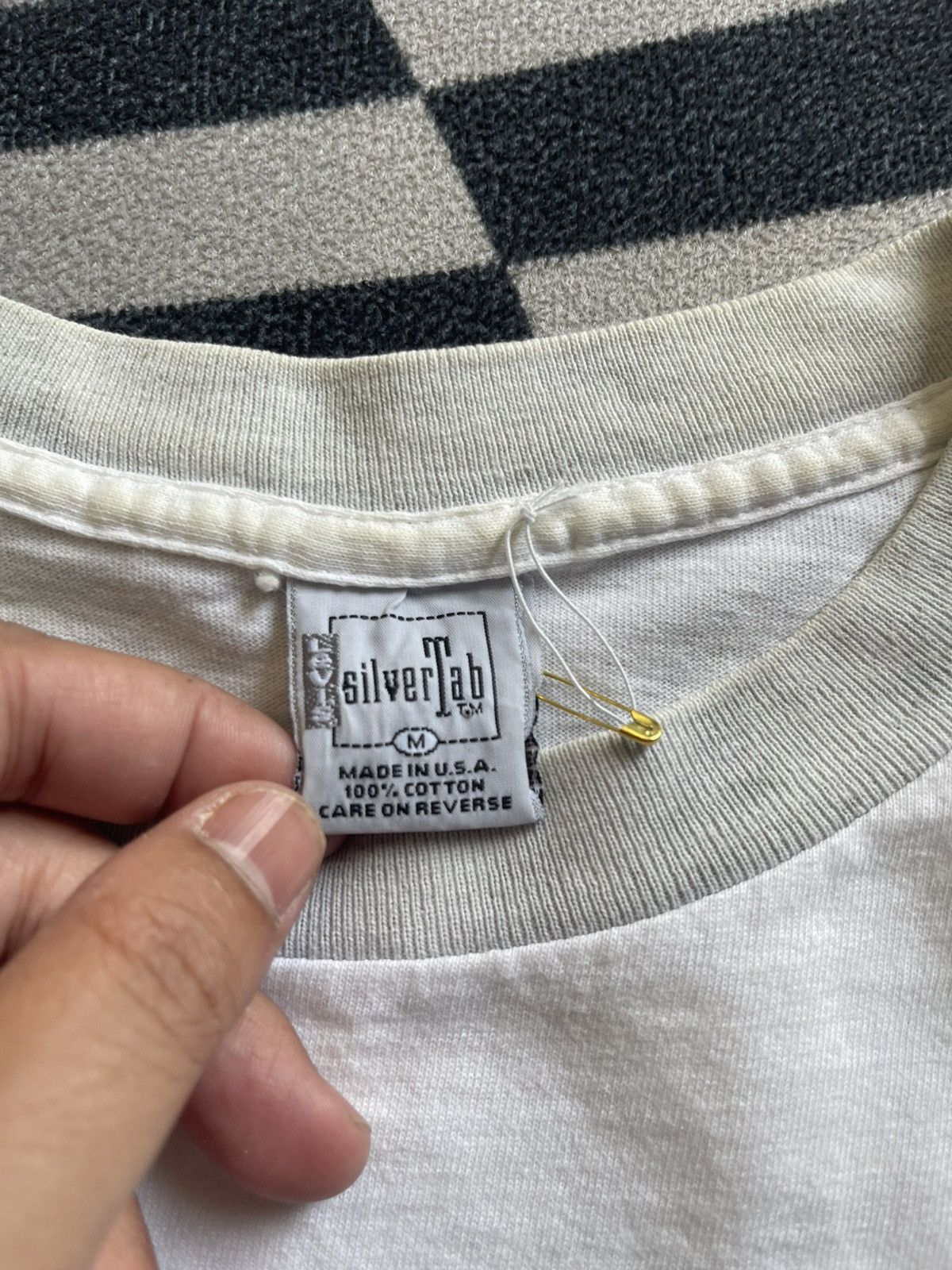 Levi's Vintage 90s Levi's SilverTab Graphic Ringer T-Shirt Size US M / EU 48-50 / 2 - 4 Thumbnail