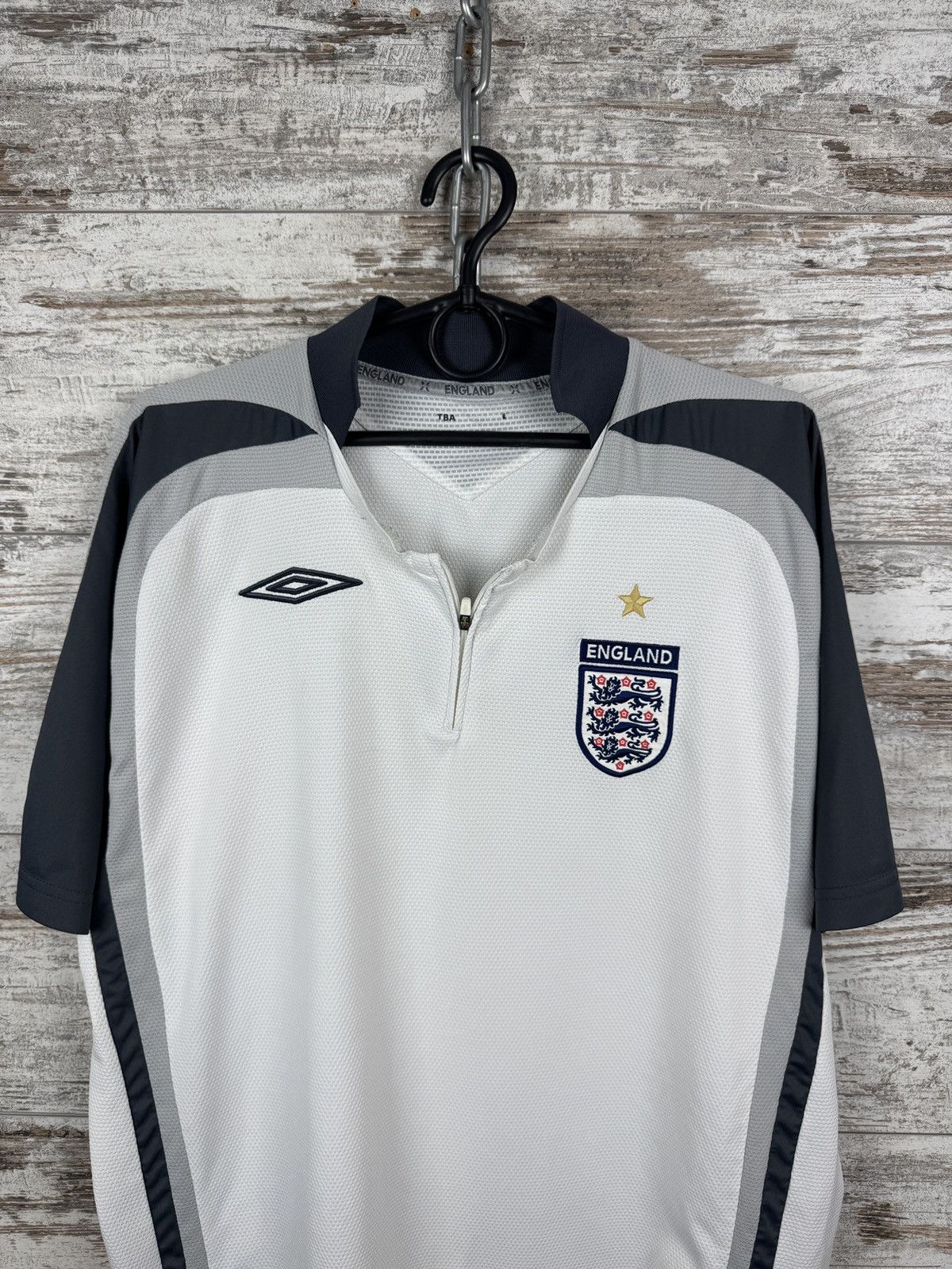 Umbro Vntg Umbro England national team home T-shirt soccer jersey Size US L / EU 52-54 / 3 - 3 Thumbnail