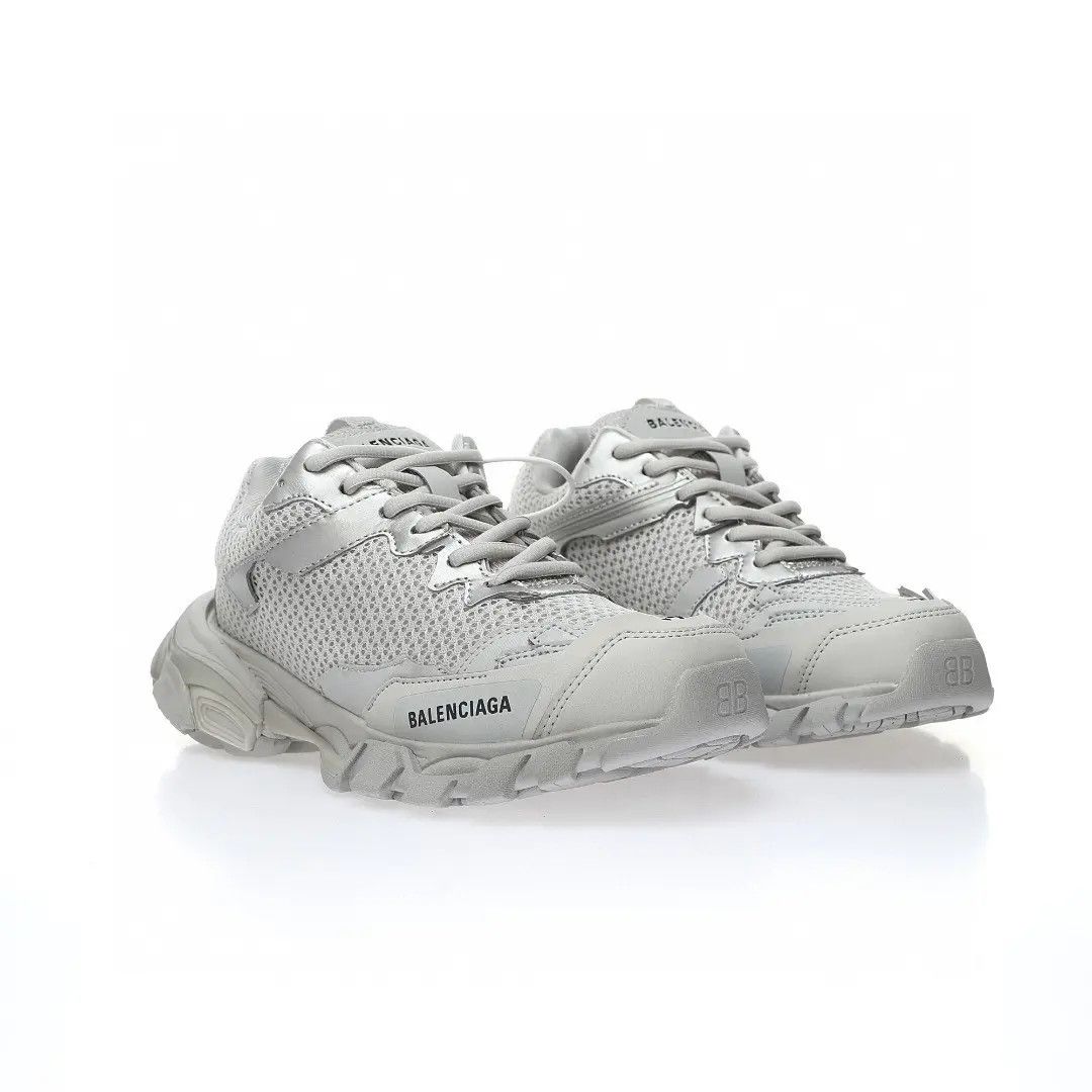 Balenciaga o1in1g0924 Track.3 Sneaker in Light Grey Size US 6 / EU 39 - 5 Thumbnail