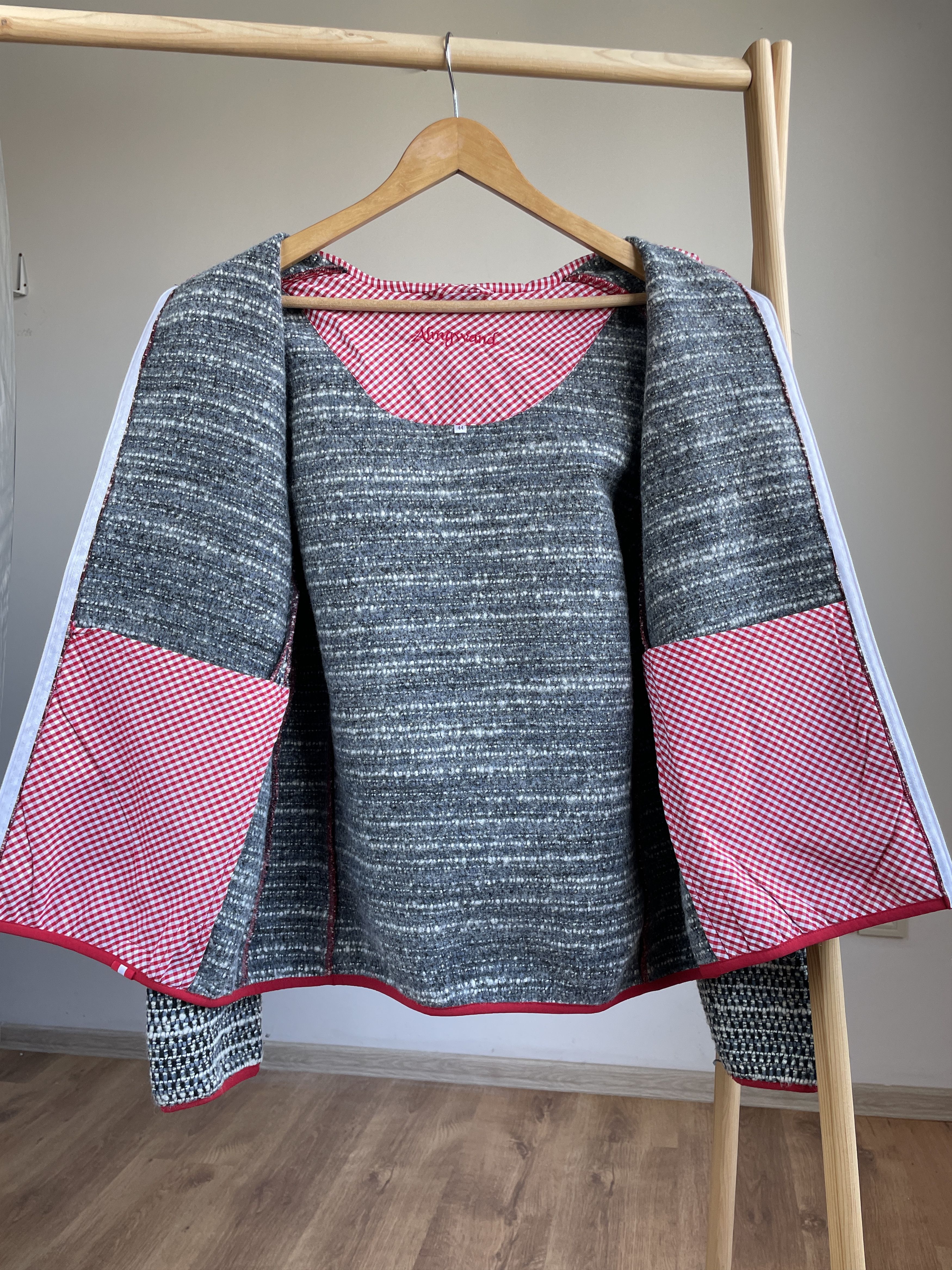 Other Almgwand Austria Womens Wool Knitted Jacket Size EUR 44 Size M / US 6-8 / IT 42-44 - 3 Thumbnail