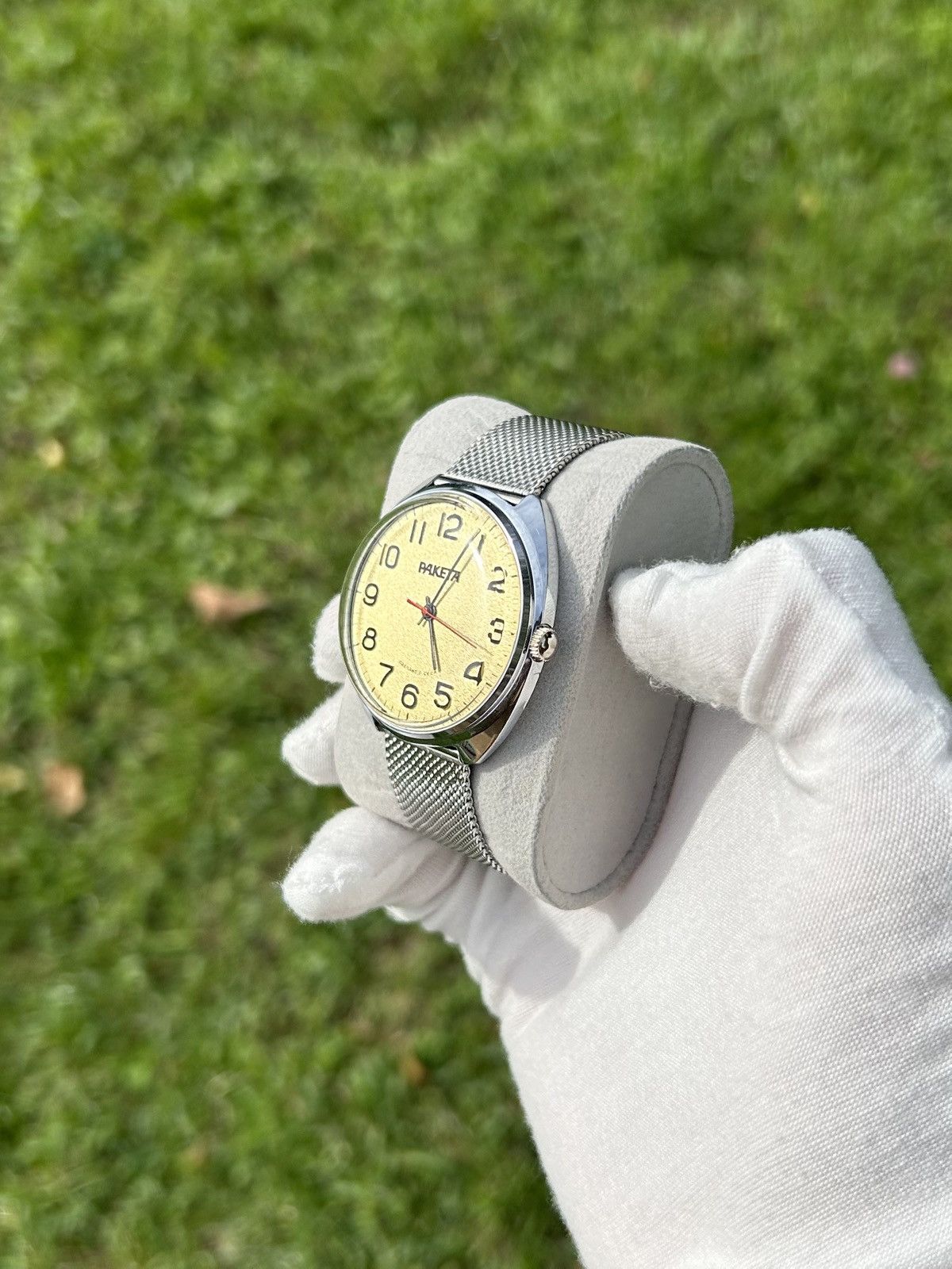 Vintage Vintage Watch Raketa Soviet USSR Mechanical Authentic 1980s Size ONE SIZE - 13 Thumbnail