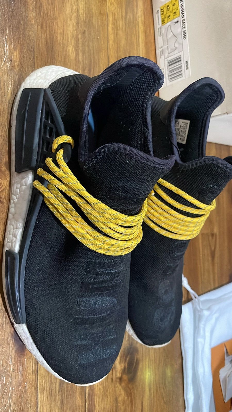 Adidas adidas NMD HU Pharrell Human Species Black Size US 9 / EU 42 - 6 Thumbnail