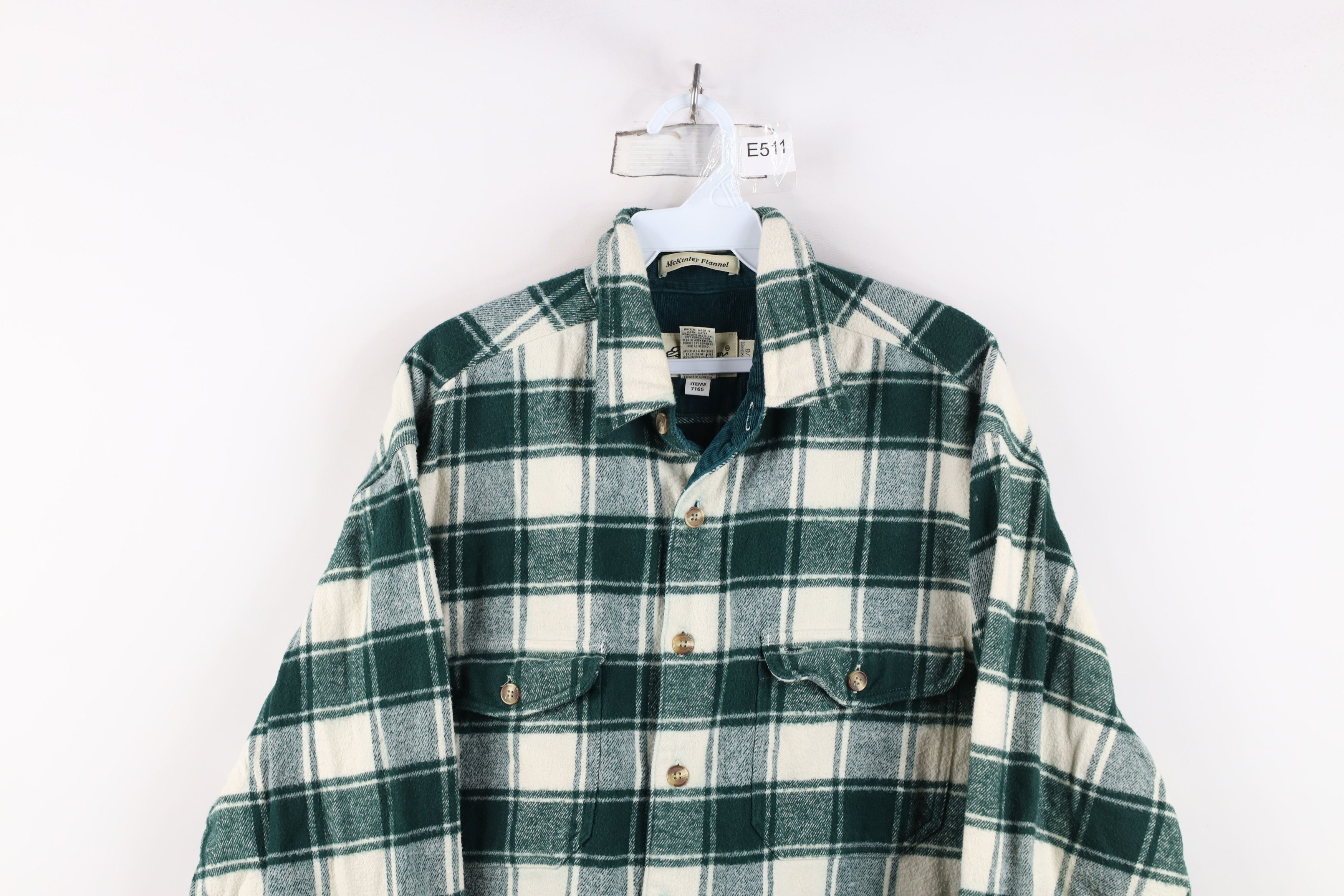Eddie Bauer Vintage 90s Eddie Bauer Heavyweight McKinley Button Shirt Size US L / EU 52-54 / 3 - 2 Thumbnail