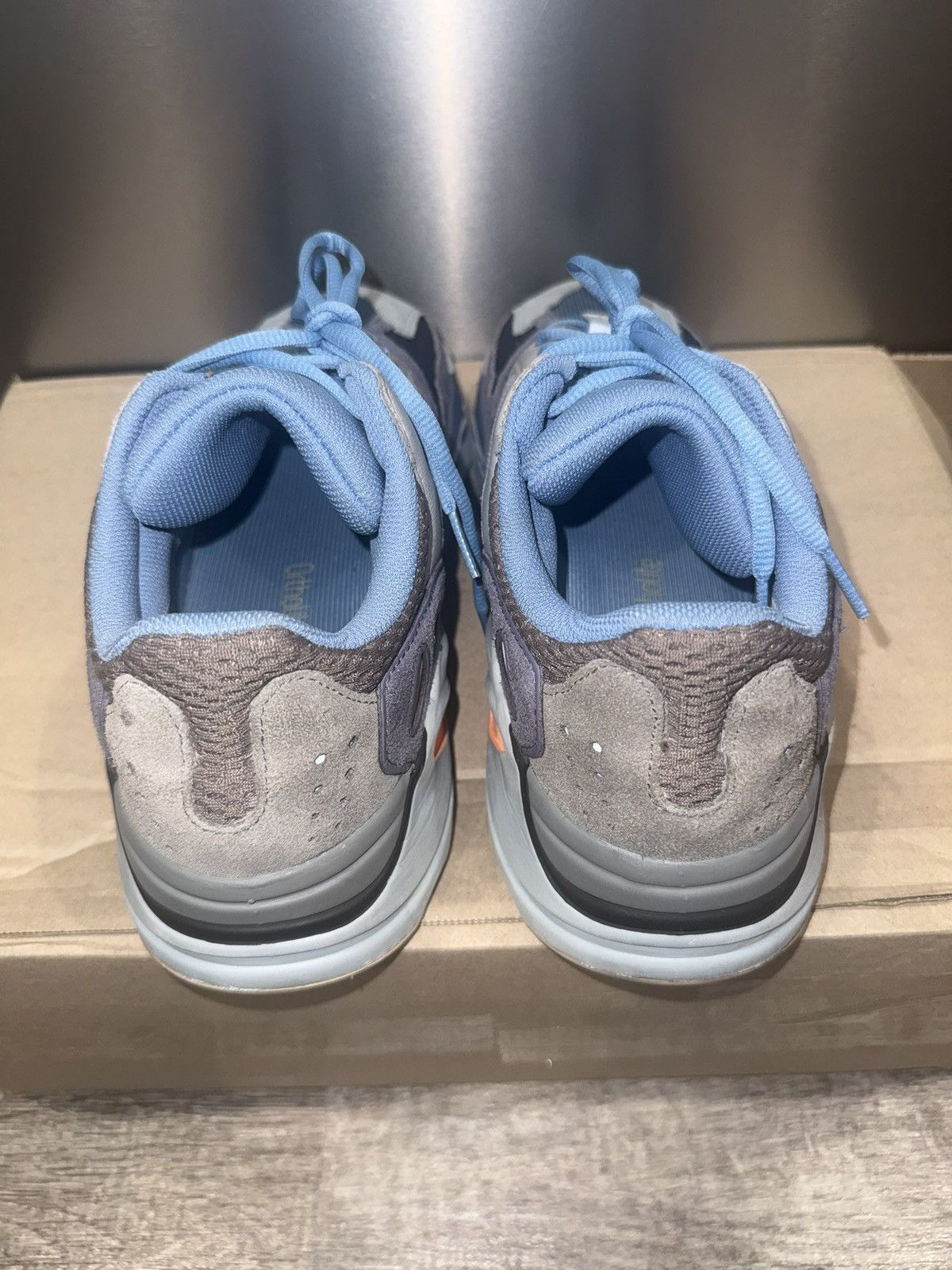 Yeezy Yeezy 700 Carbon Blue Size US 10 / EU 43 - 4 Thumbnail
