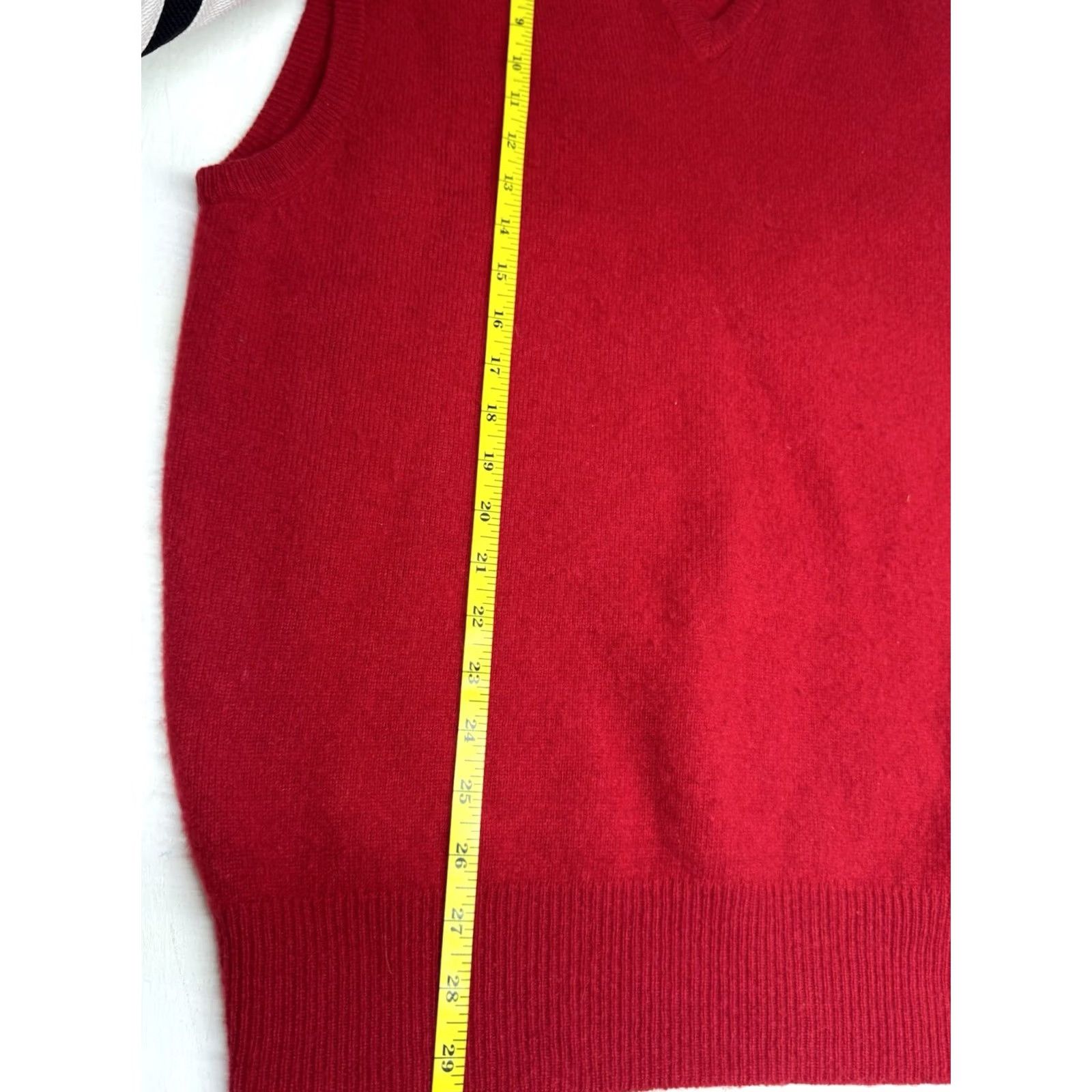 Nordstrom Nordstrom Sweater Vest V-Neck 100% Lambs Wool XL Red Mens Vest Knit Wool Classic All Seasons Size US XL / EU 56 / 4 - 5 Thumbnail