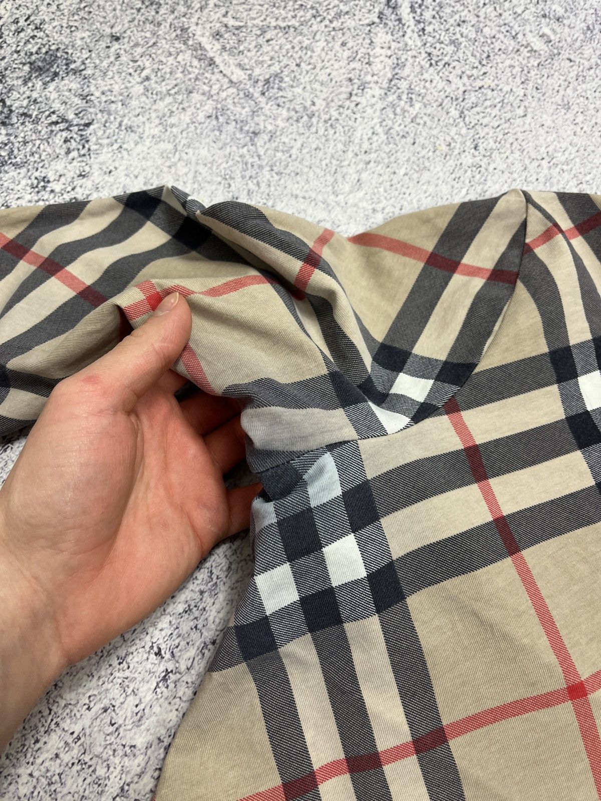Burberry Burberry London Nova Check V Neck Long Sleeve Shirt Luxury Size XL / US 12-14 / IT 48-50 - 7 Thumbnail