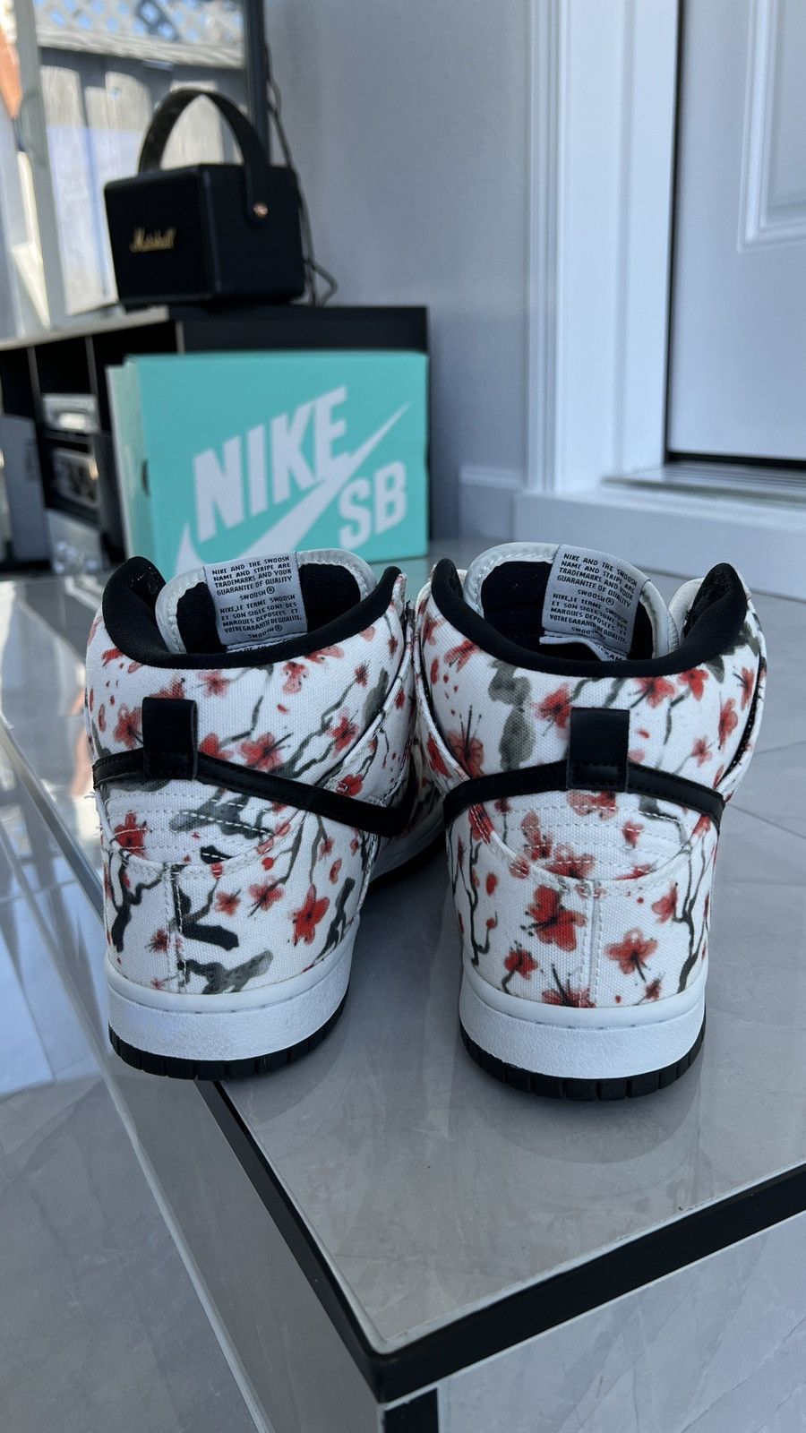 Nike SB RARE Nike Dunk High Pro SB Cherry Blossom 2016 Size US 9 / EU 42 - 2 Thumbnail
