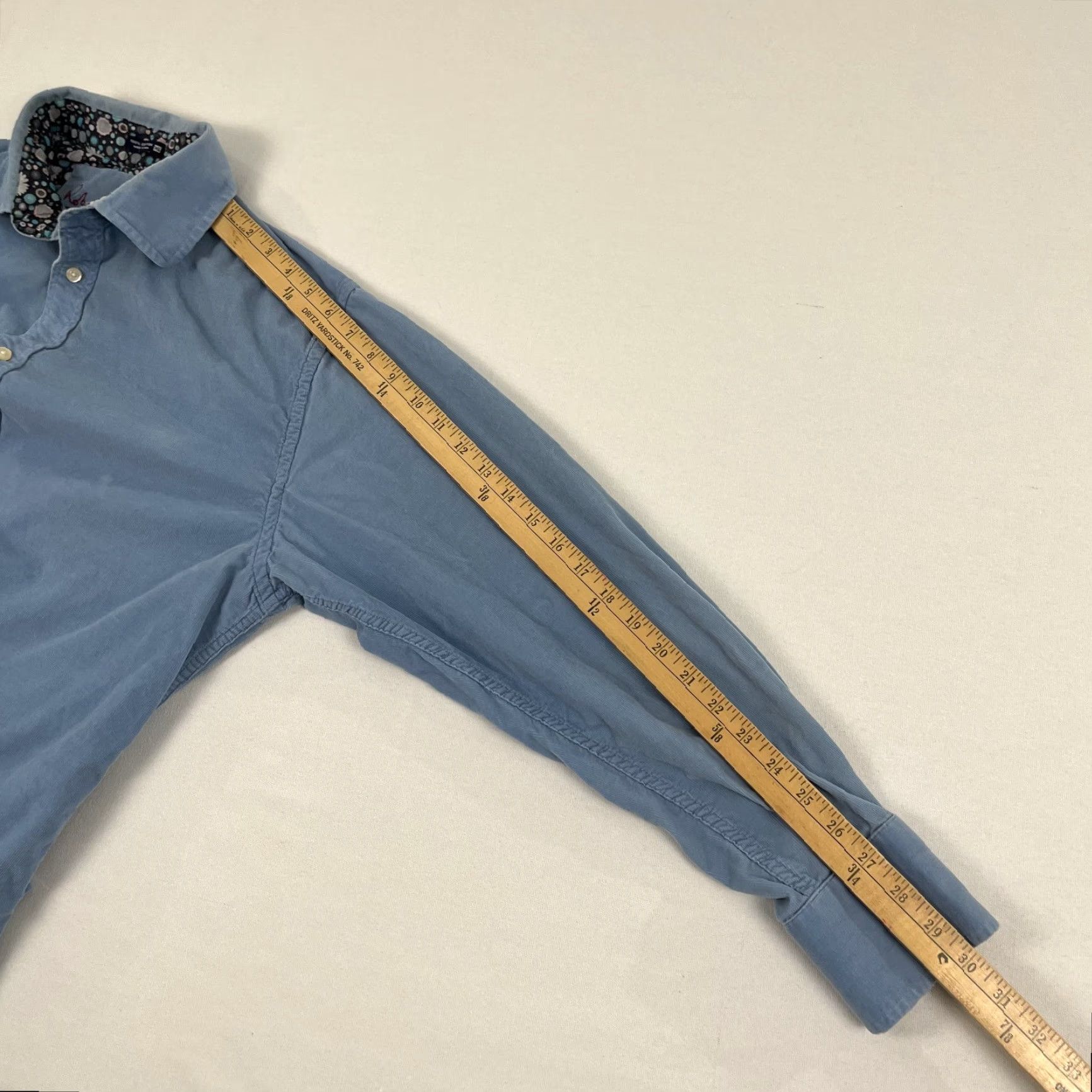 Robert Graham VINTAGE Robert Graham Shirt Men XL Blue Corduroy Button Up Preppy Casual Cotton L/S (Fair Condition) Size US XL / EU 56 / 4 - 5 Thumbnail