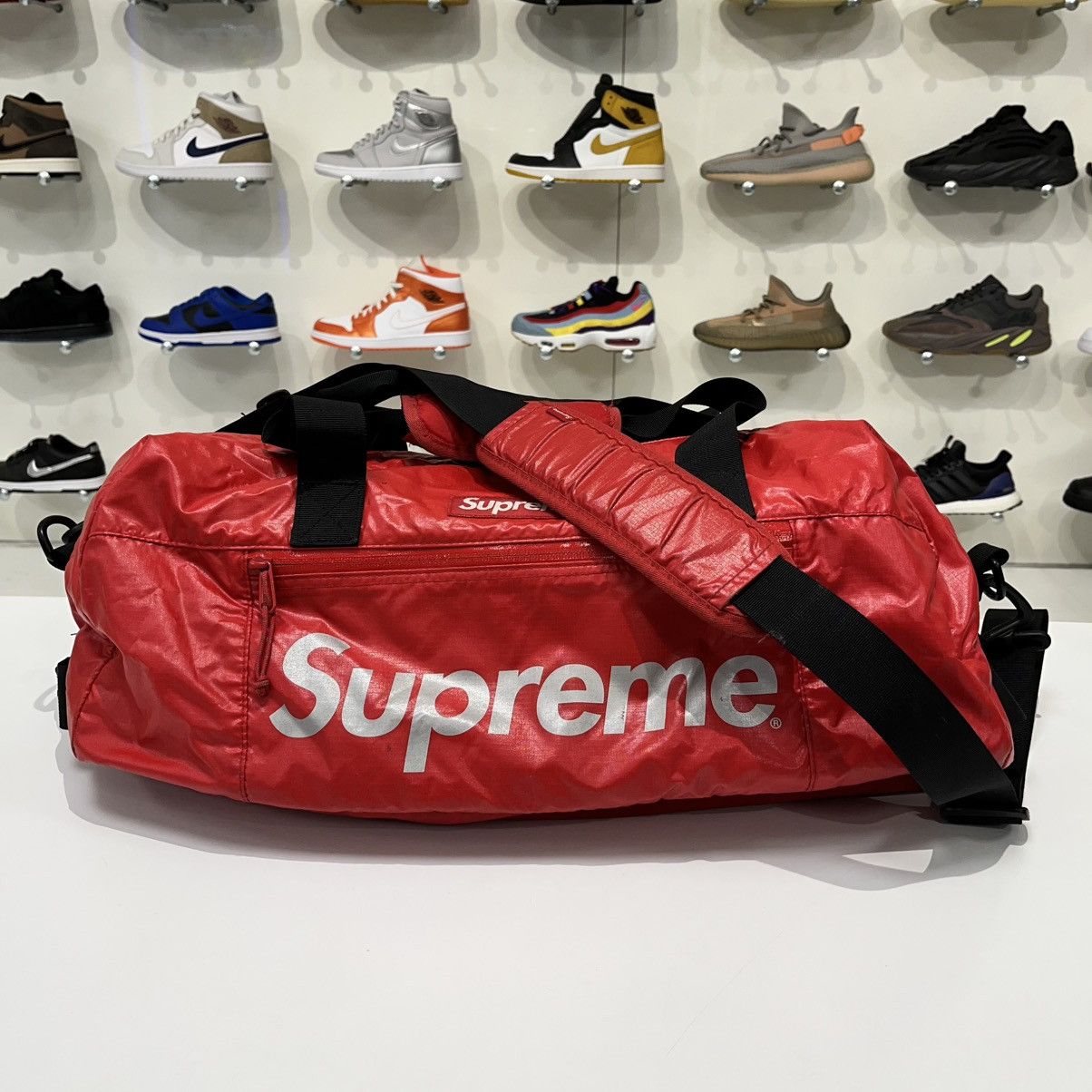 Budweiser × Supreme Supreme SS09 Budweiser Duffle Sling Bag