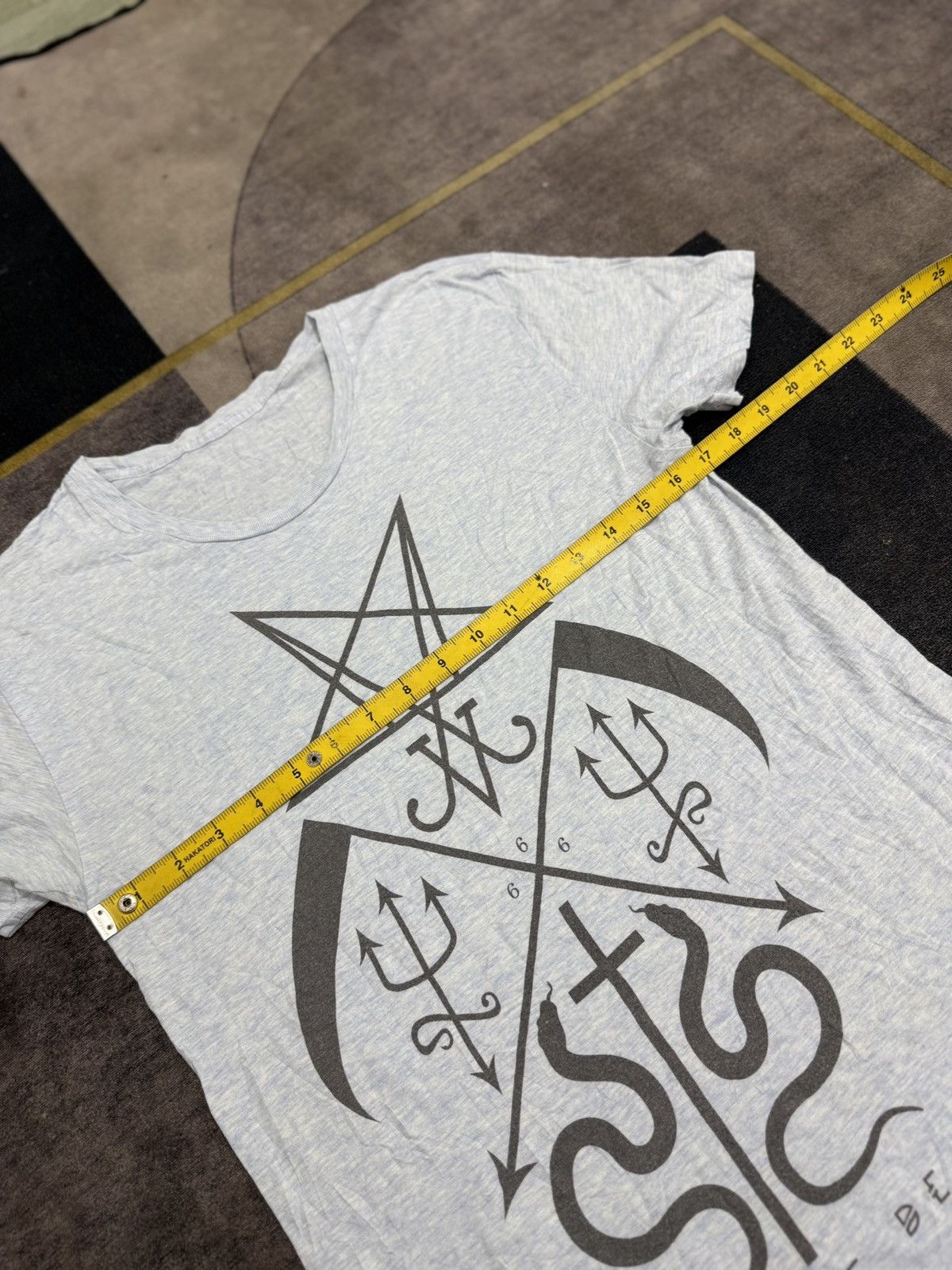 Hysteric Glamour Y2K DALUC CROSS TSHIRT Size M / US 6-8 / IT 42-44 - 7 Thumbnail