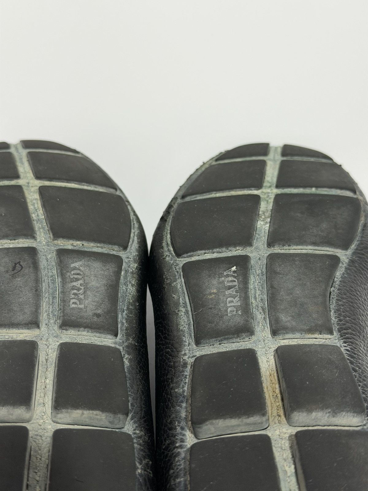 Prada Prada Black Leather Driver Loafer Size 7.5 UK/ 8.5 US/ 41 EU Size US 8.5 / EU 41-42 - 9 Thumbnail