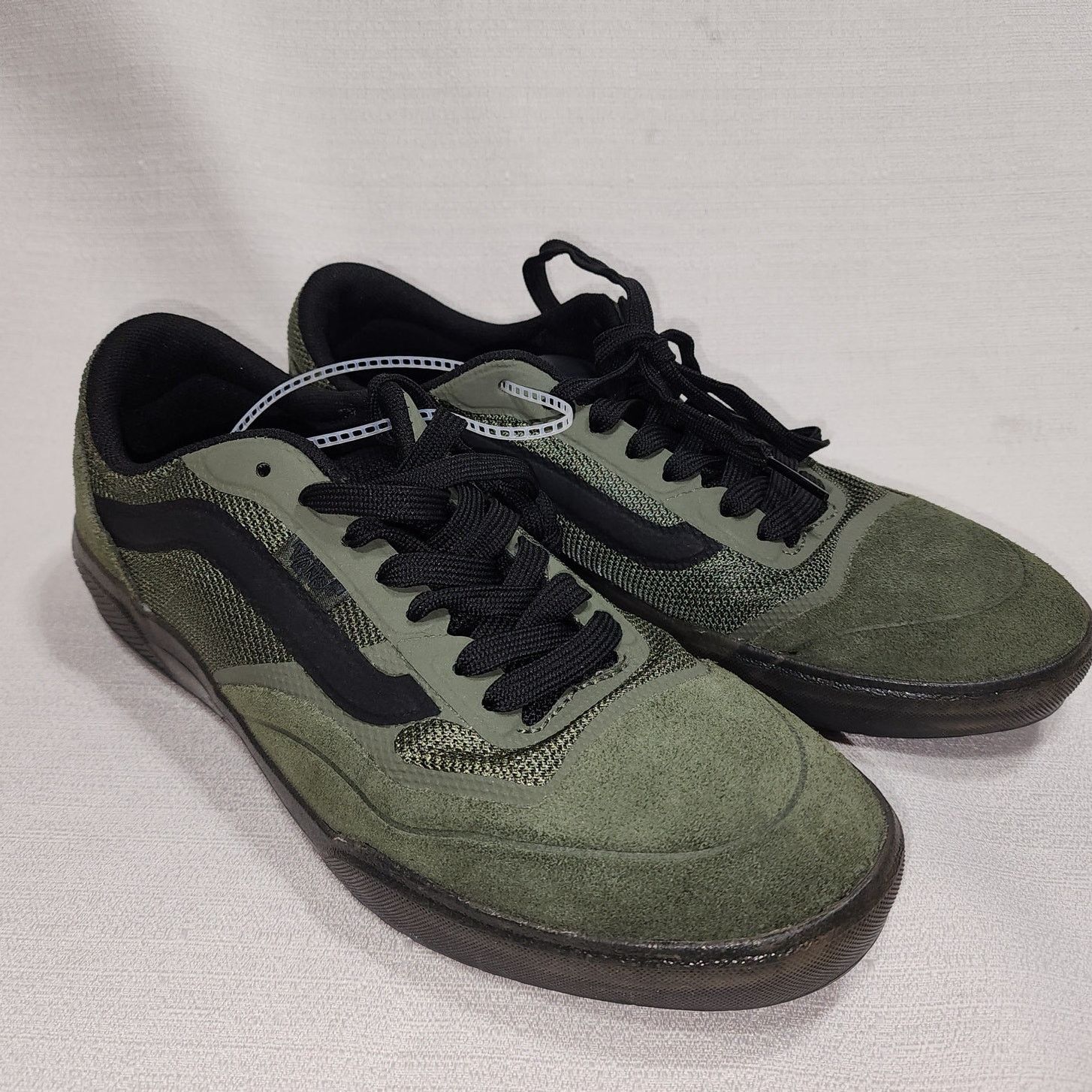 Vans Vans Ultimate waffle Size 6.5 Green/Black sneakers Size US 6.5 / EU 39-40 - 1 Thumbnail